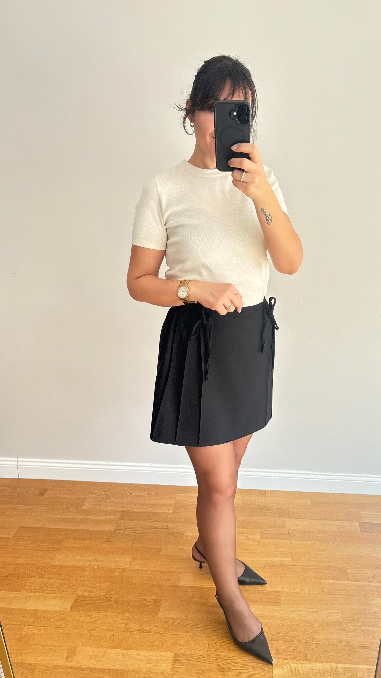 SİYAH PİLELİ ŞORT ETEK