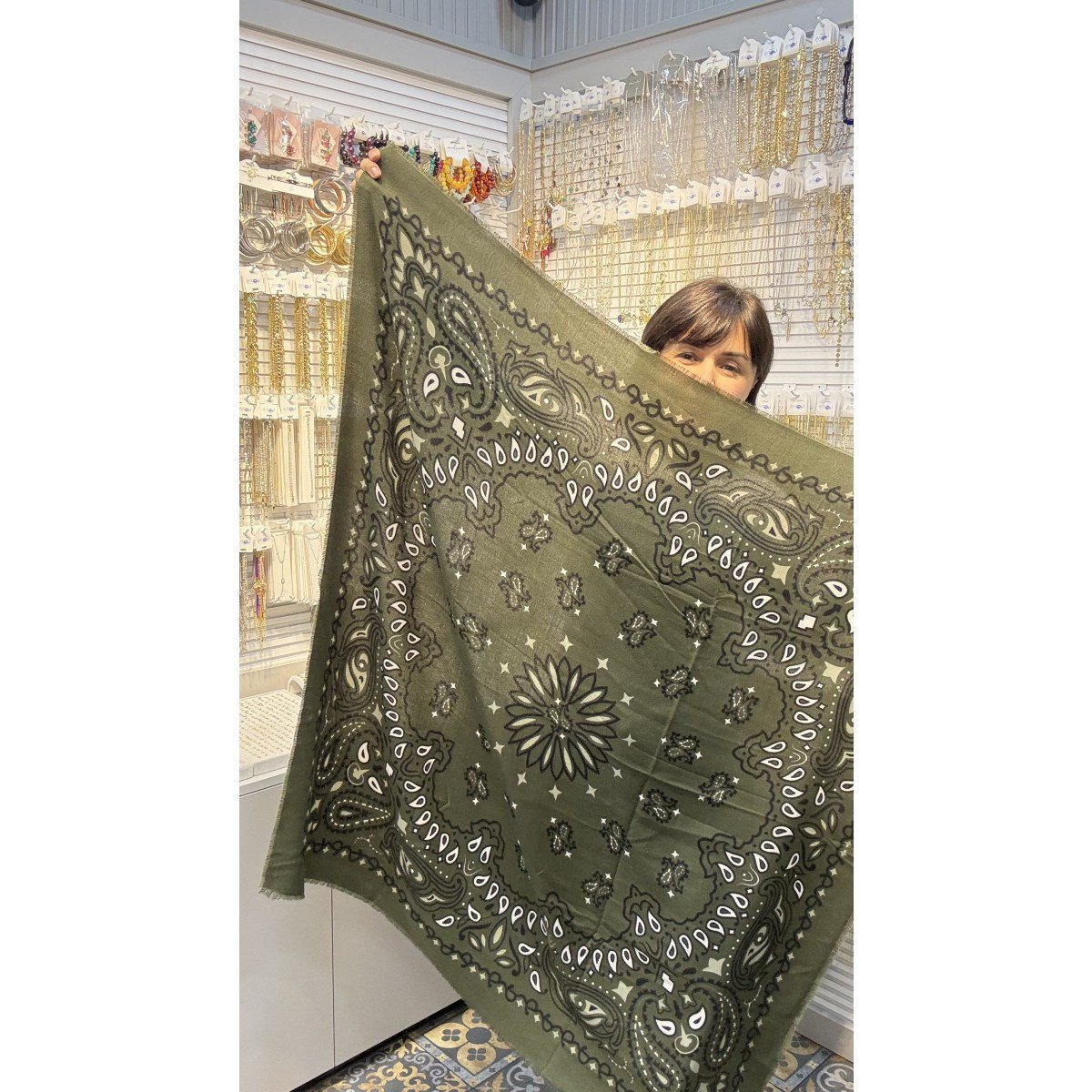 Haki ve Siyah Çift Renkli Paisley Desenli Fular