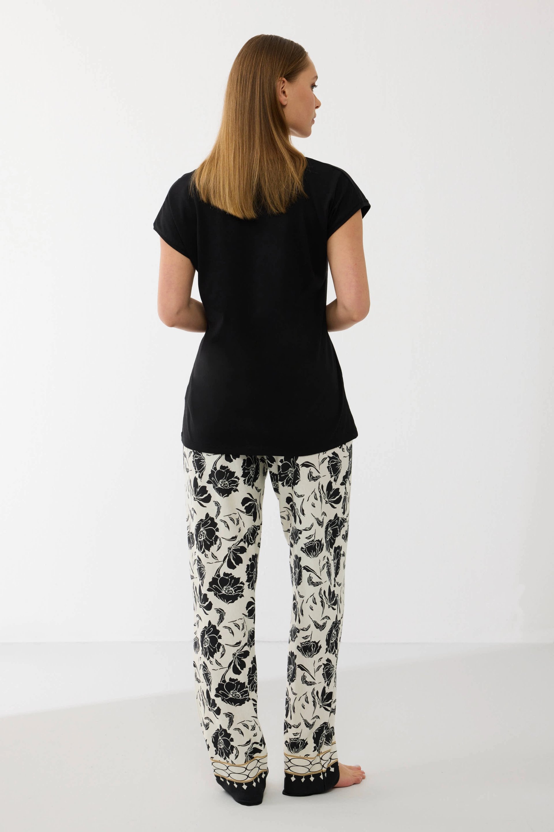 Anıl 11709 Kadın Kısa Kol Tencel Kumaş Desenli Pijama Takımı