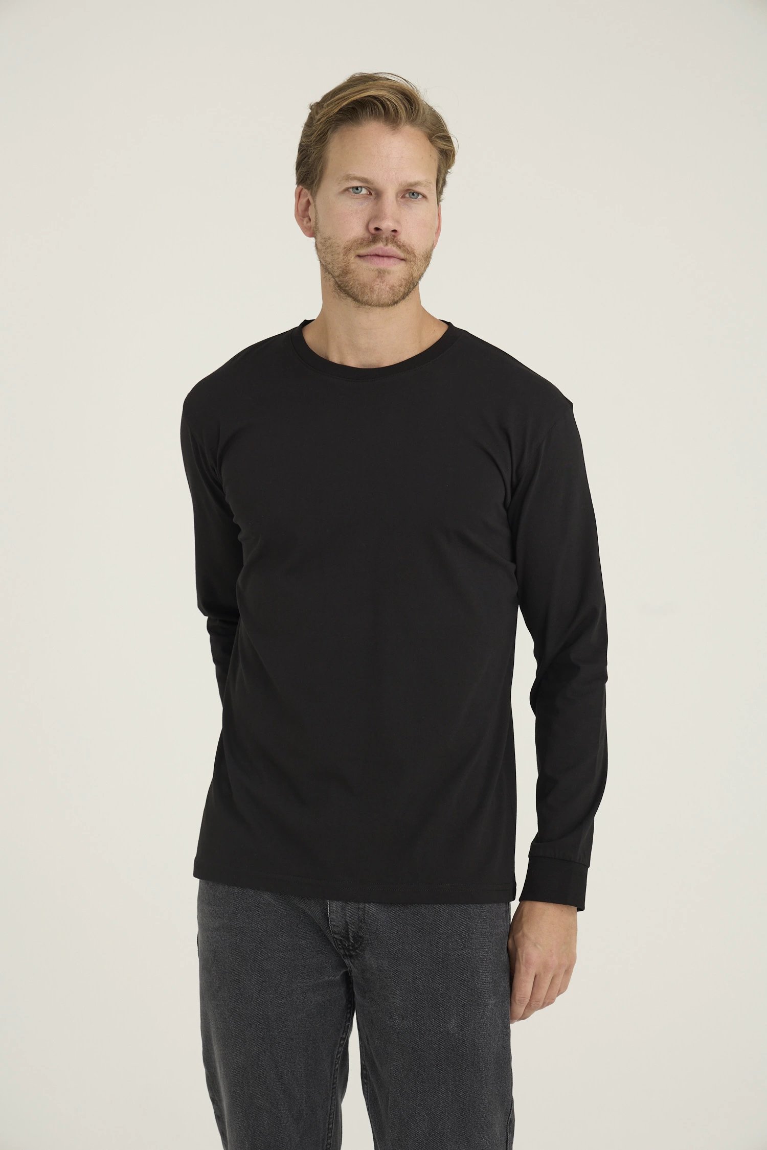 Kocabey T-513 Erkek O.Yaka Uzunkol T-Shirt
