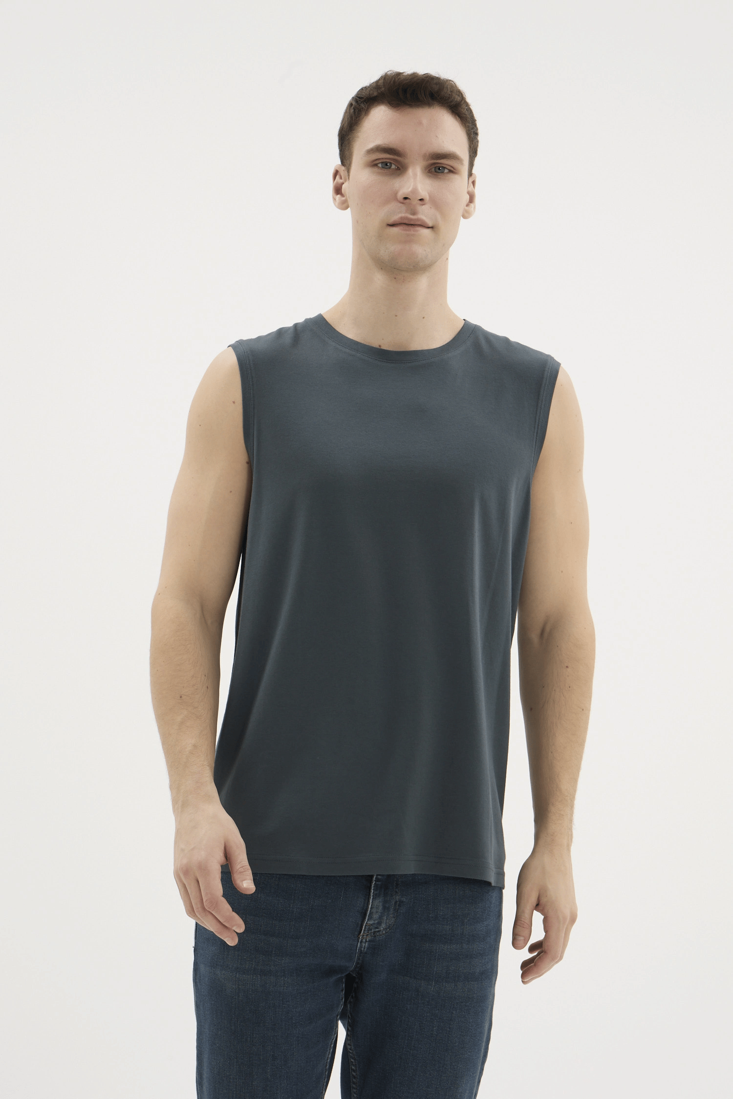 Kocabey T522 Erkek Sıfır Kol T-shirt