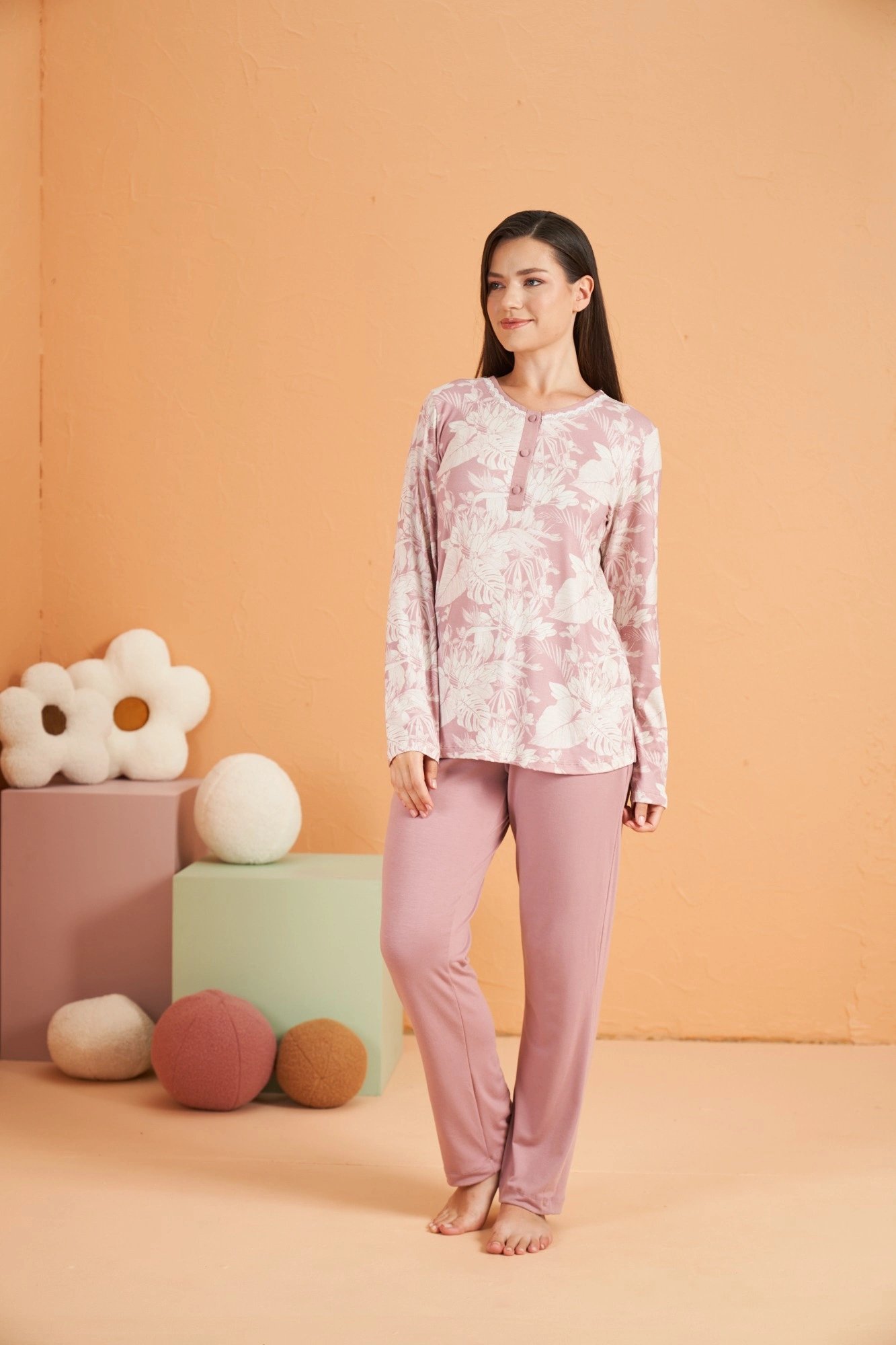 PJS 28016 Kadın Uzun Kol Yarı Patlı Desenli Pijama Takım