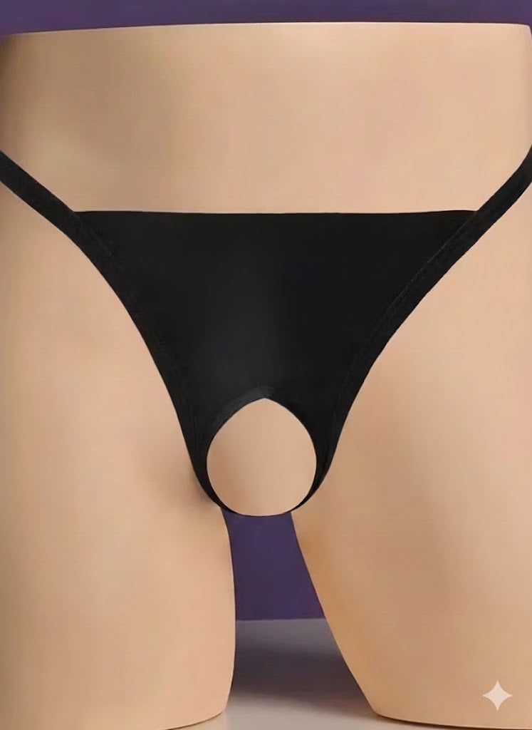 Siyah Özel Bölgesi Açık Kadın String BC0056
