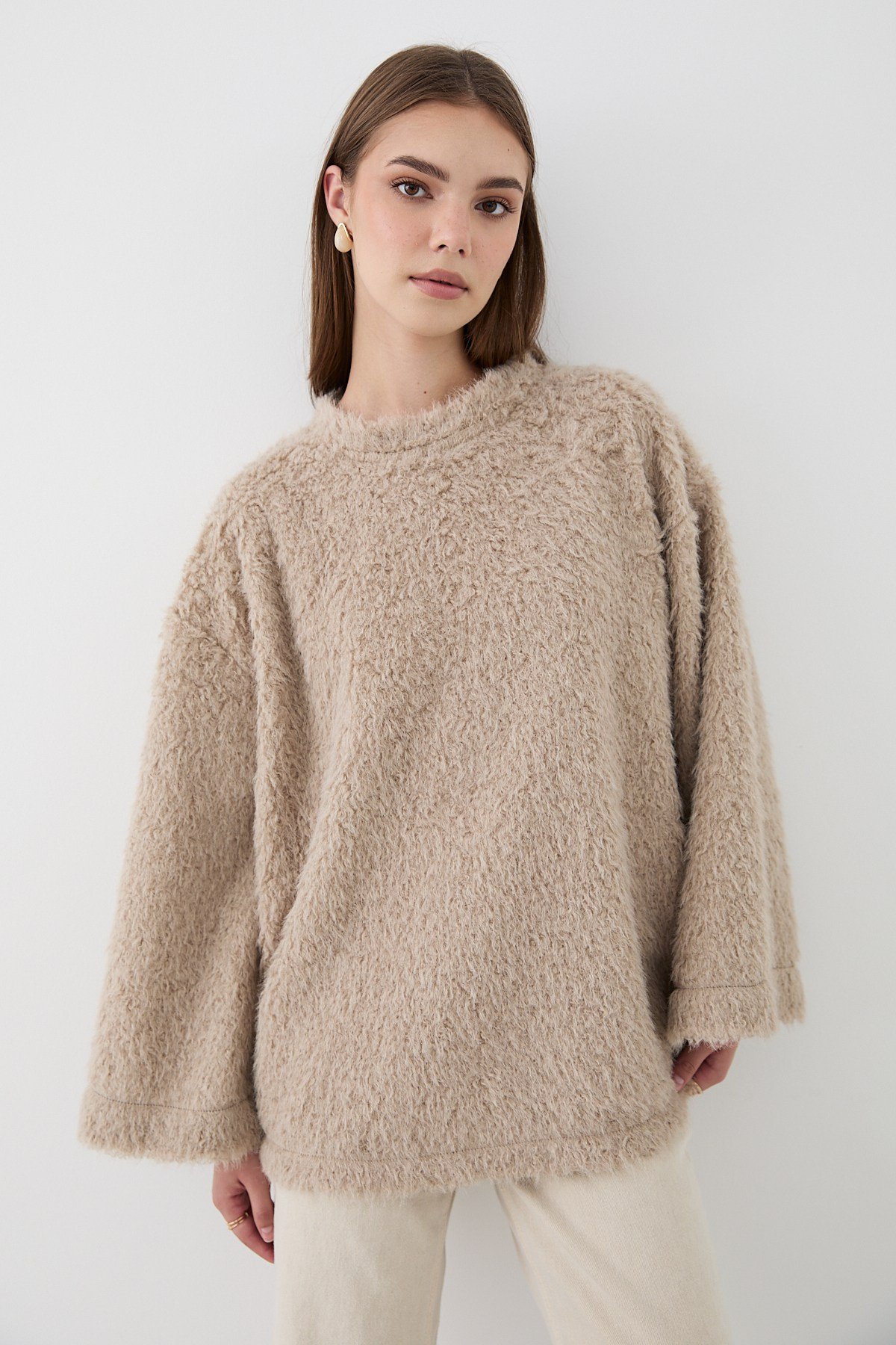 Kadın Vizon Oversize Peluş Kazak