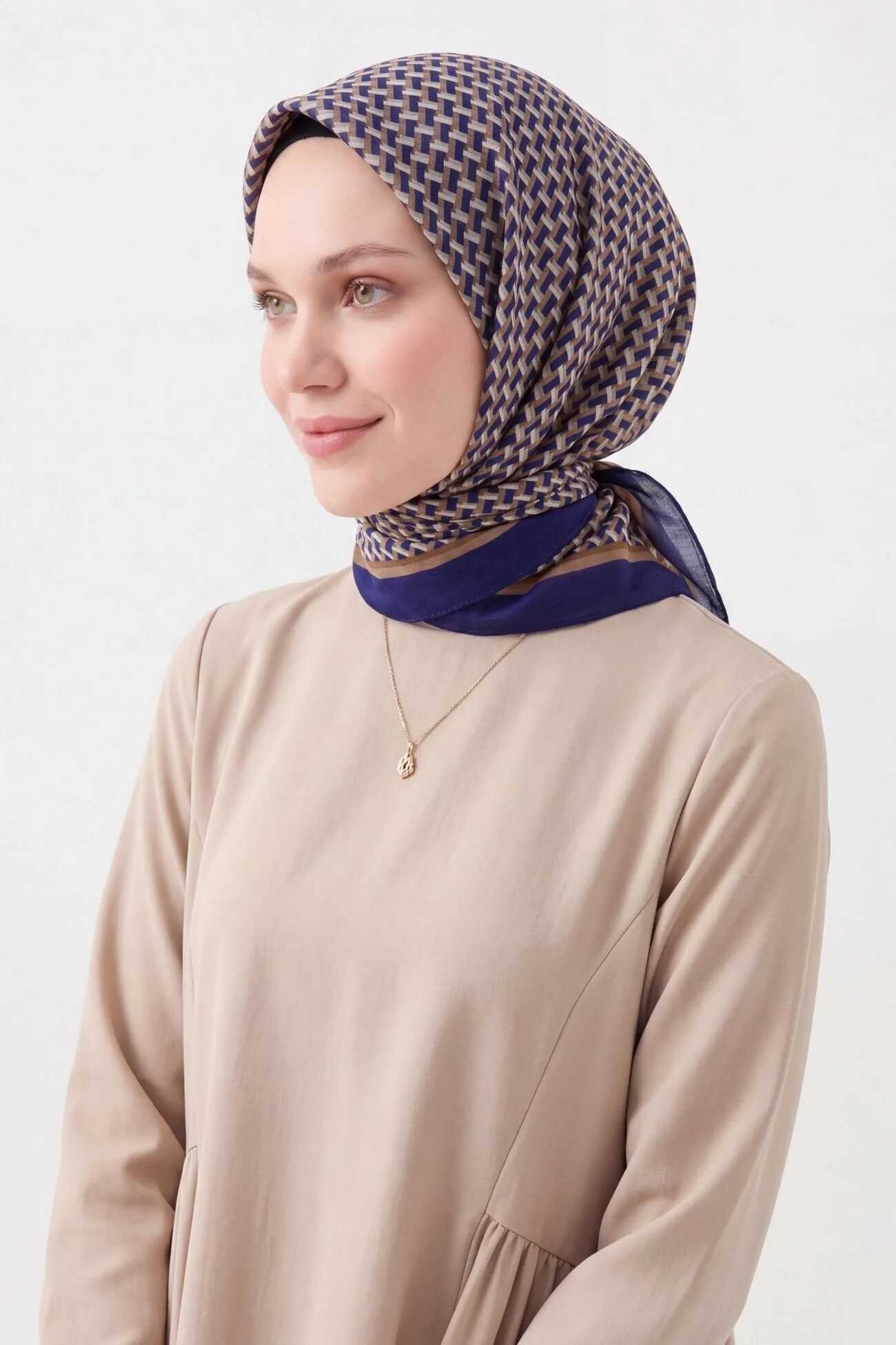 Silkhome Olinda İpek Eşarp