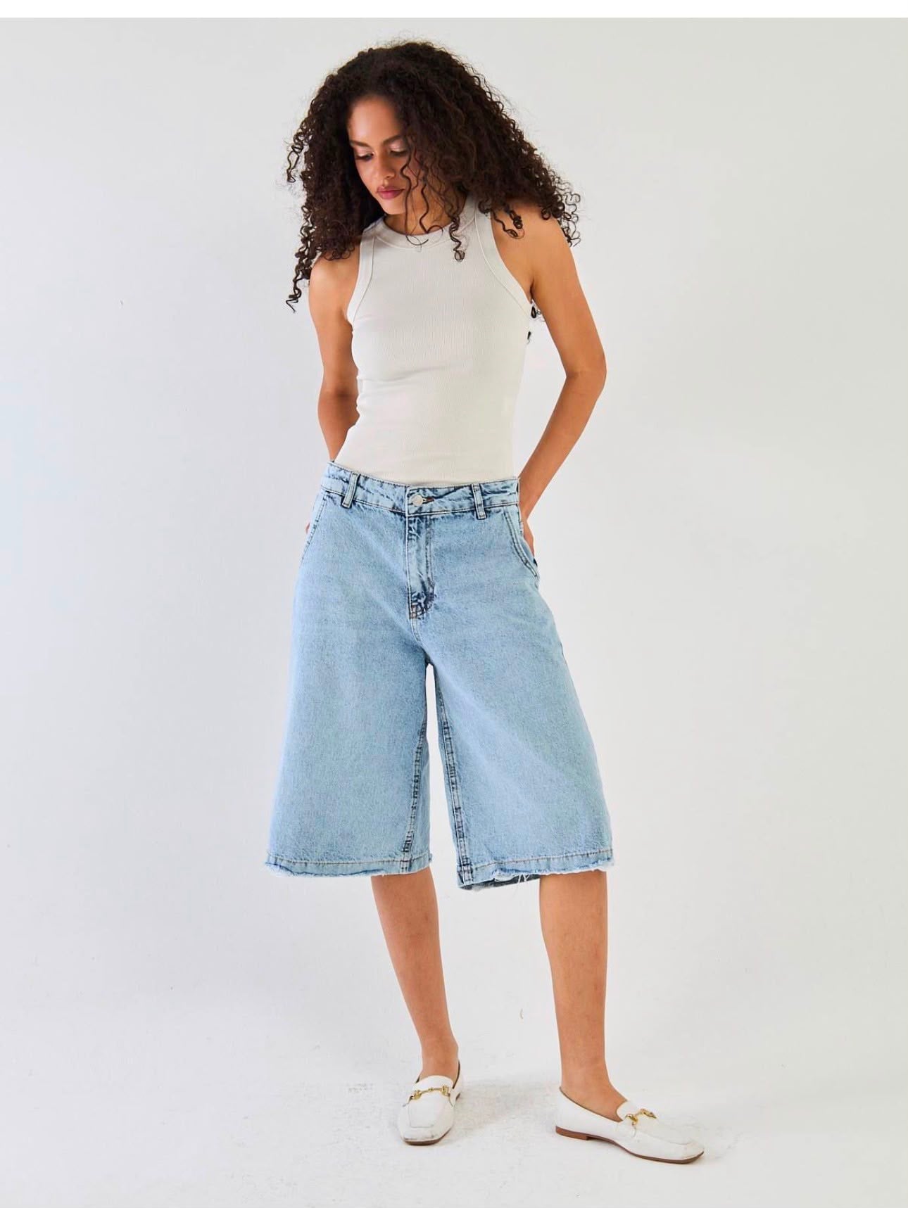 Açık Mavi Bermuda Denim Şort