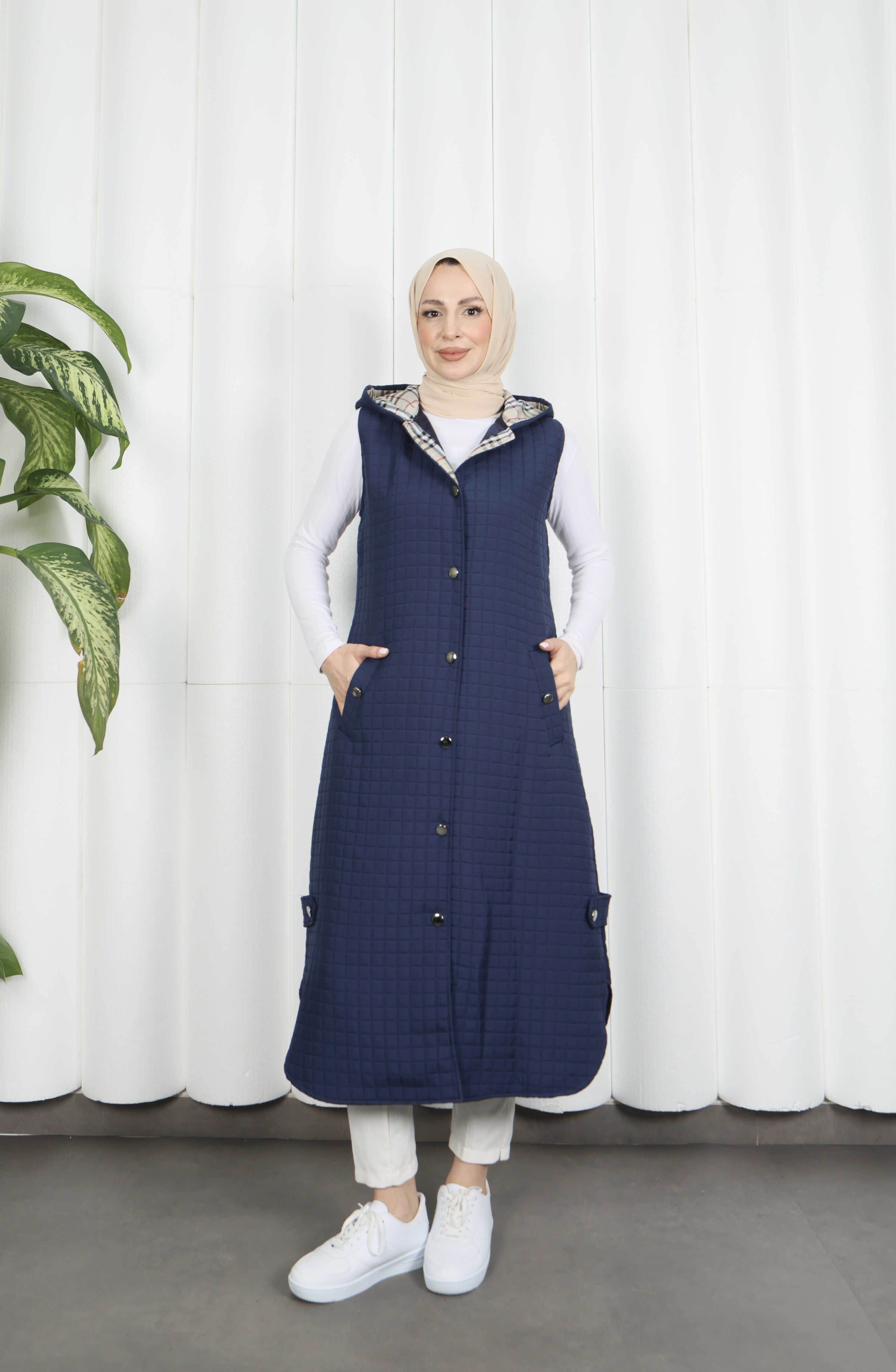Kapüşon içiş Ekose  Desen Detaylı Yelek Lacivert  HNT8568 