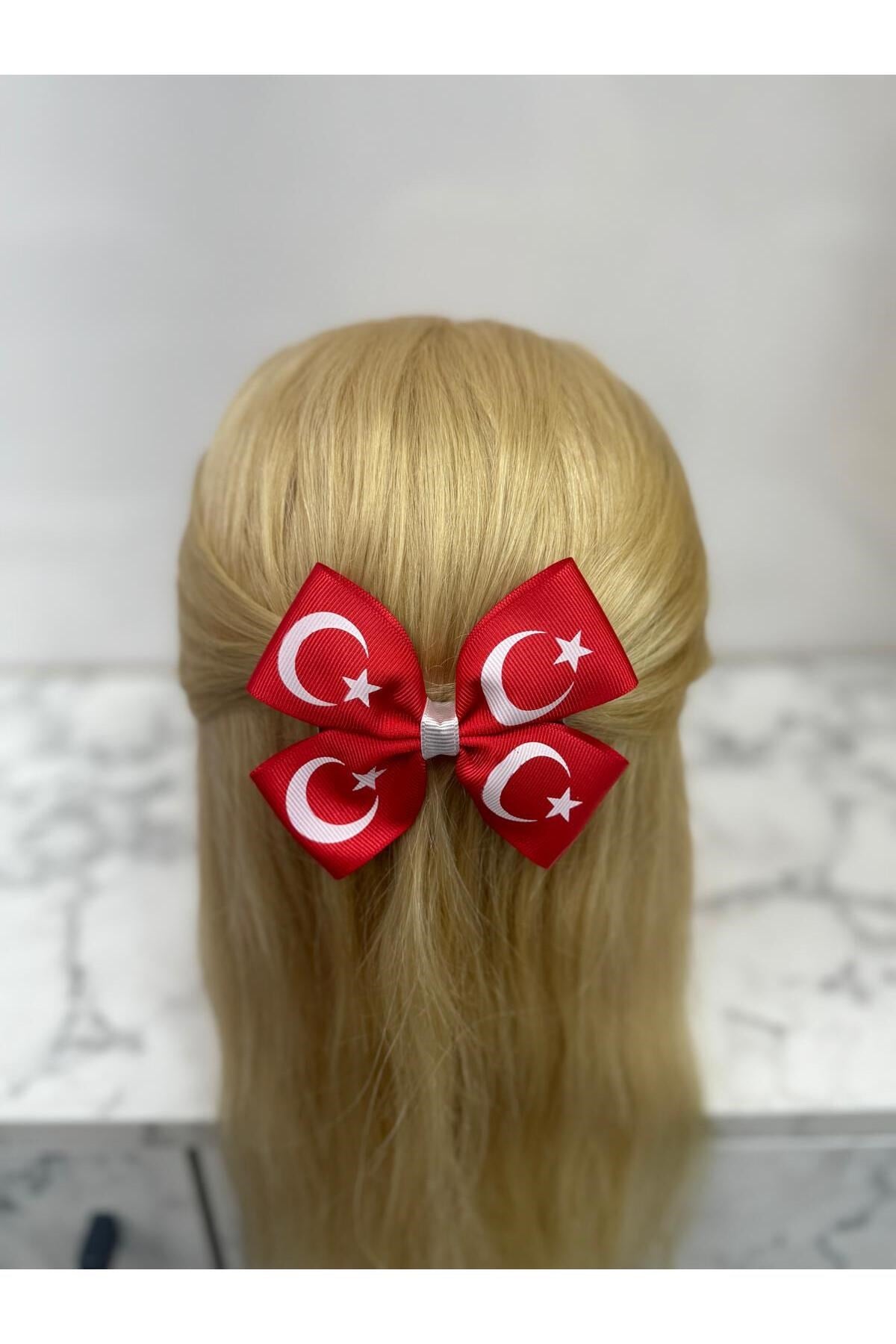 23 Nisan Gösteri Kıyafeti - Çocuk Toka