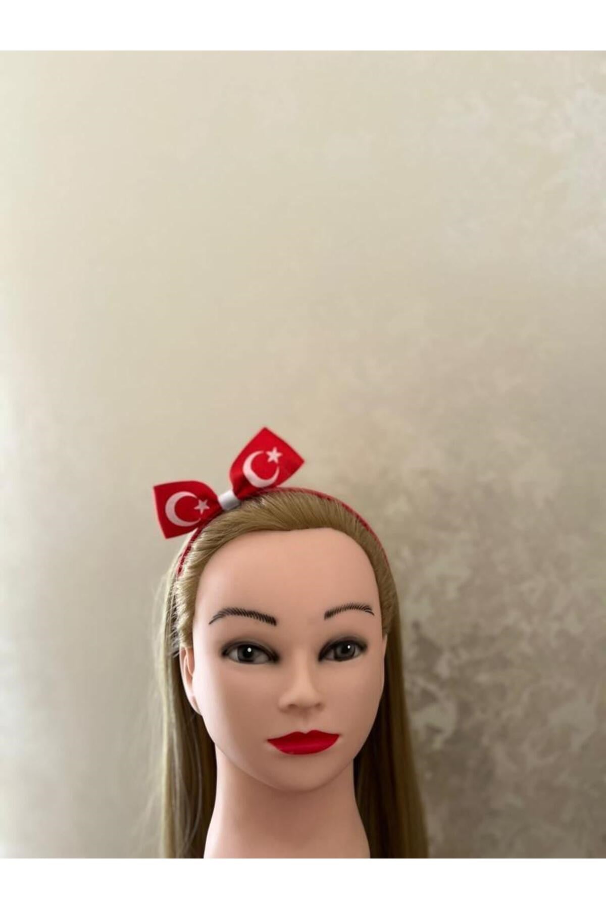 23 Nisan Gösteri Kıyafeti - Çocuk Toka