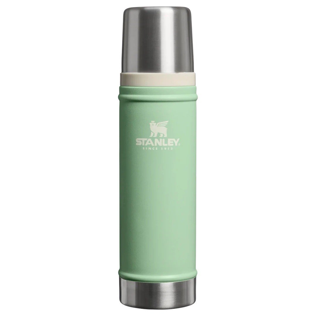 Stanley Legendary Classic Bottle | 0.59L / 20oz - Pistachio