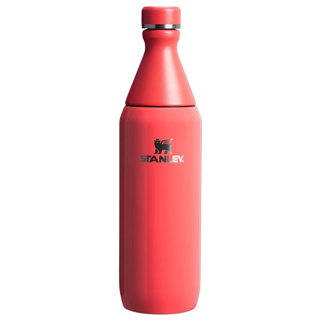 Stanley The All Day Slim Bottle  0.6L / 20oz - Hot Coral Gloss