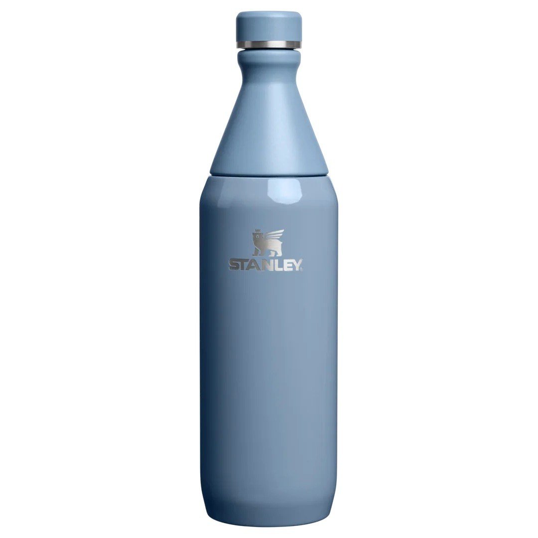 Stanley The All Day Slim Bottle  0.6L / 20oz - Indigo