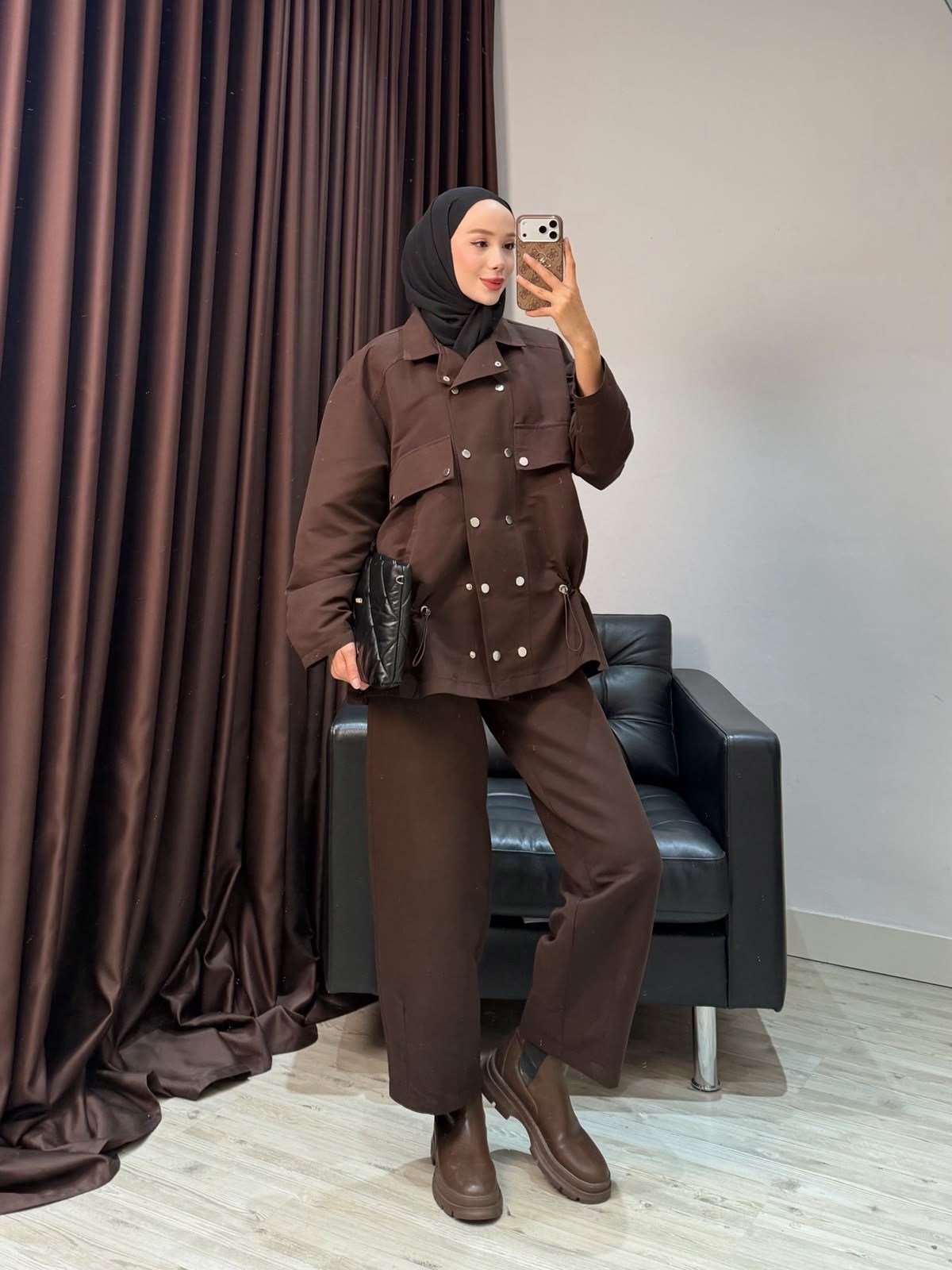 Karmen Takım Kahve