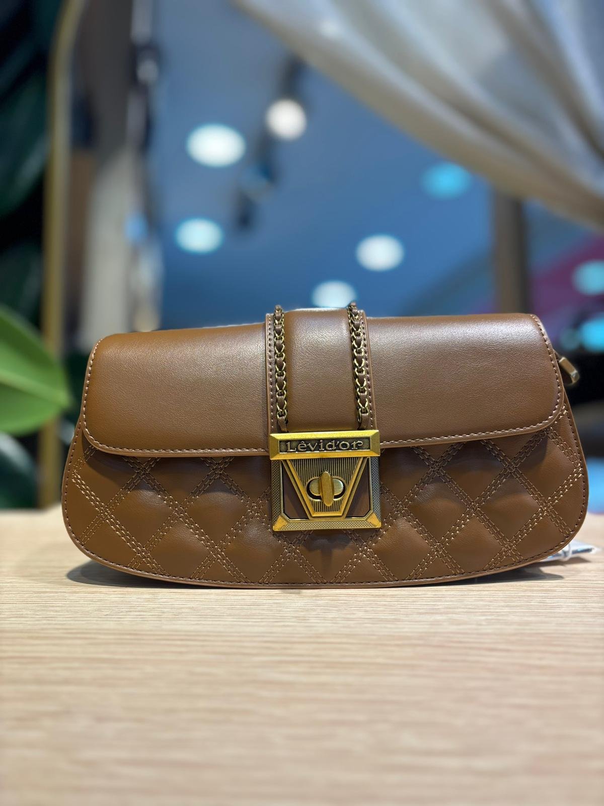 Camel Oval Kapitone Desen Omuz Çantası