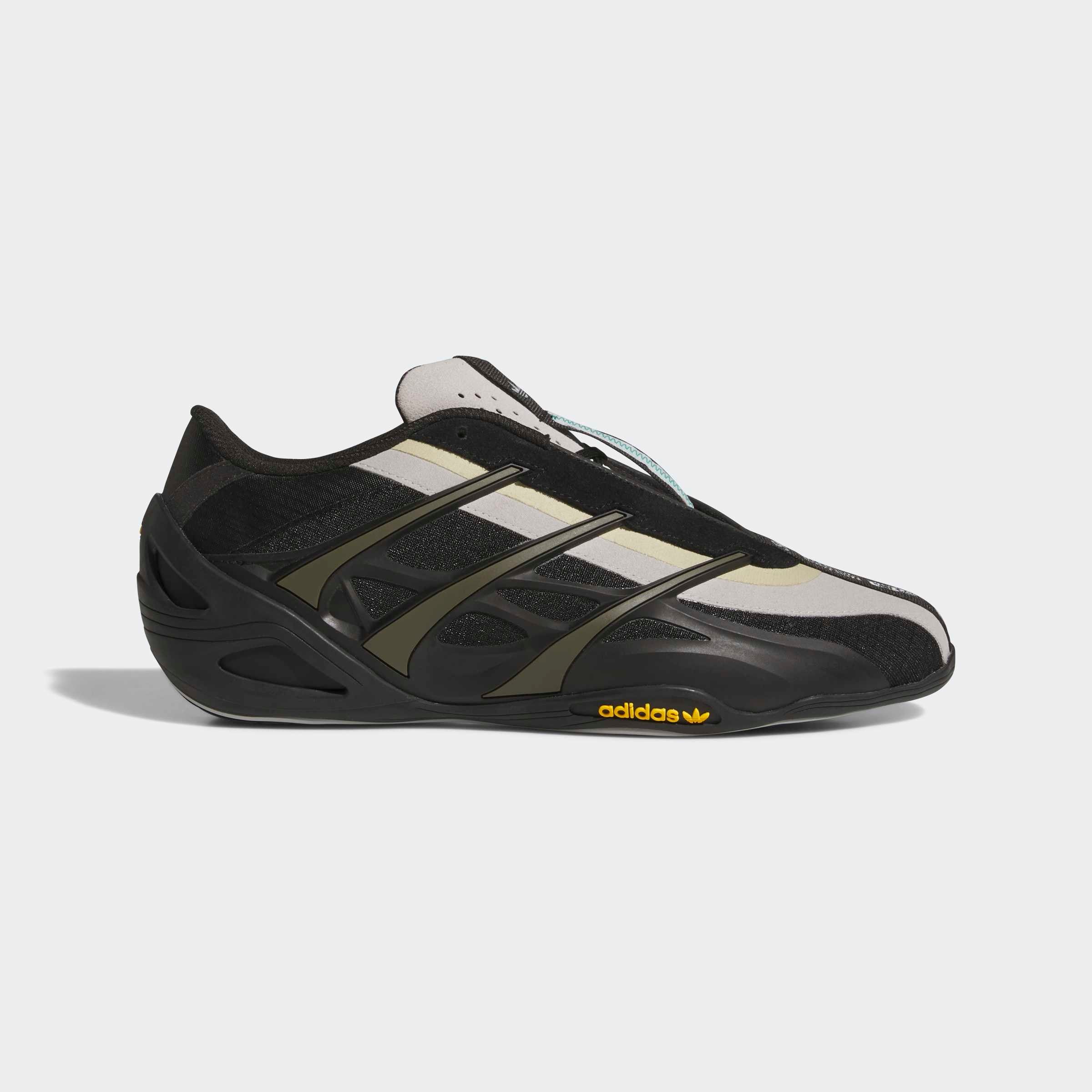 adidasHQ2570405BAD BUNNY ADIRACER GT