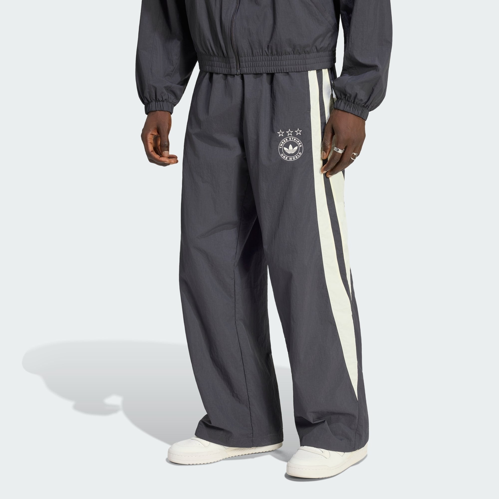 adidasKU9193LGFX TRACK PANT