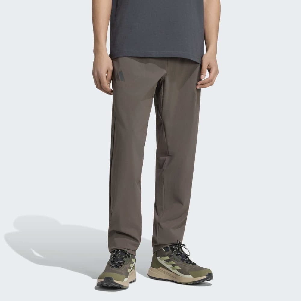 adidasKW7407LMT ESS PANTS