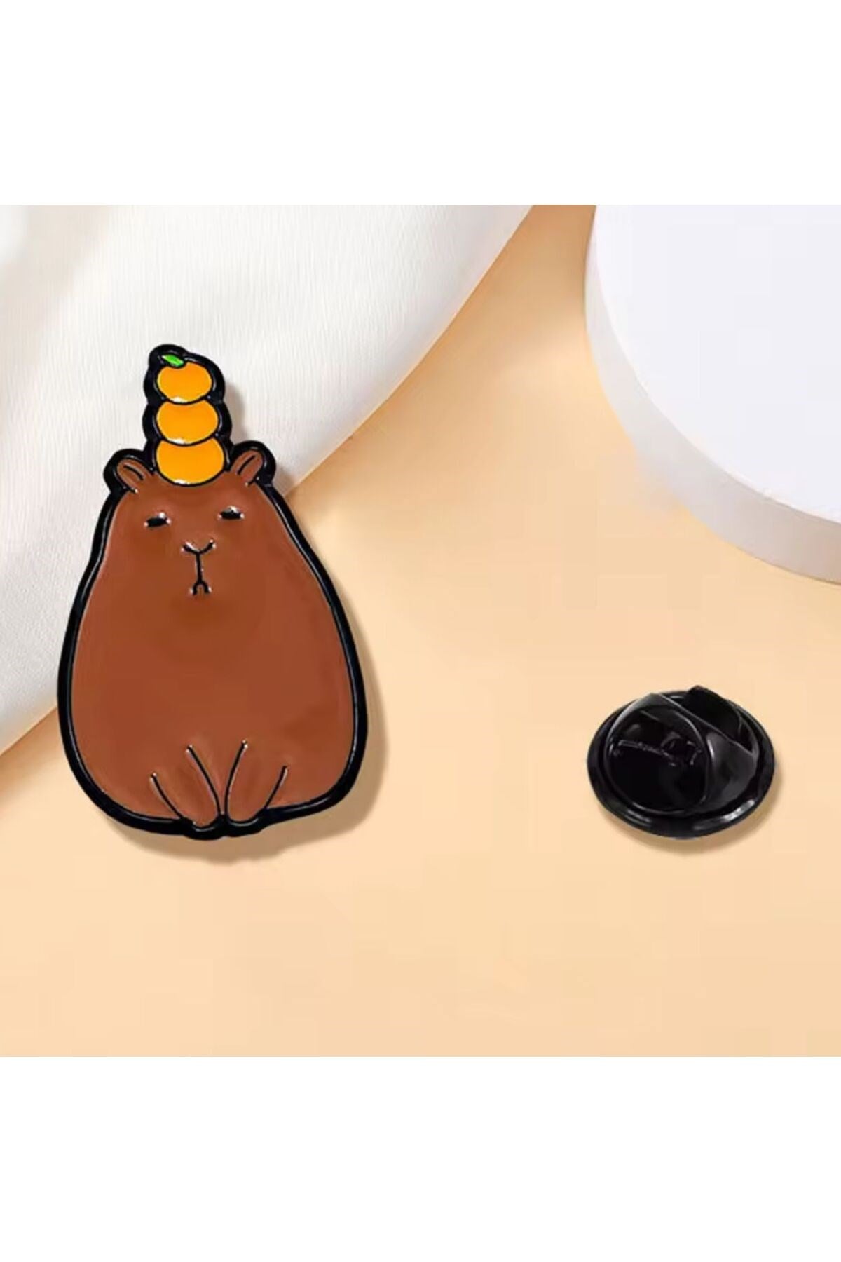 Capybara kadın broş, çocuk broş, iğneli broş, klipsli broş yaka broşu, çeket yaka iğnesi, mineli B75