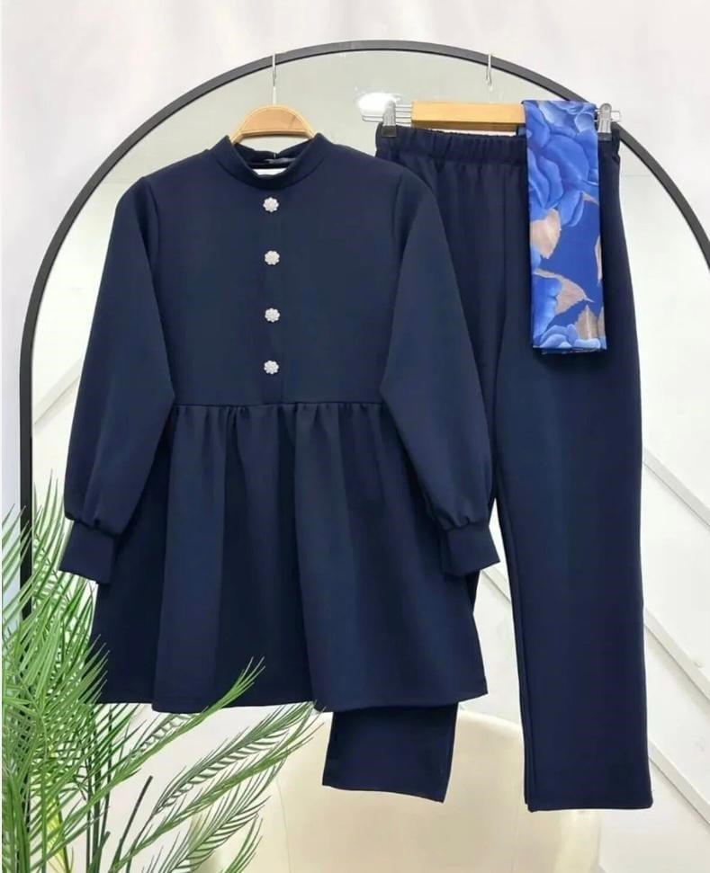 Kadın Taş Düğmeli İkili Takım Lacivert
