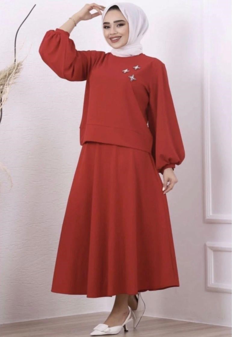 Kadın Yıldız Taşlı Etekli Takım Kırmızı