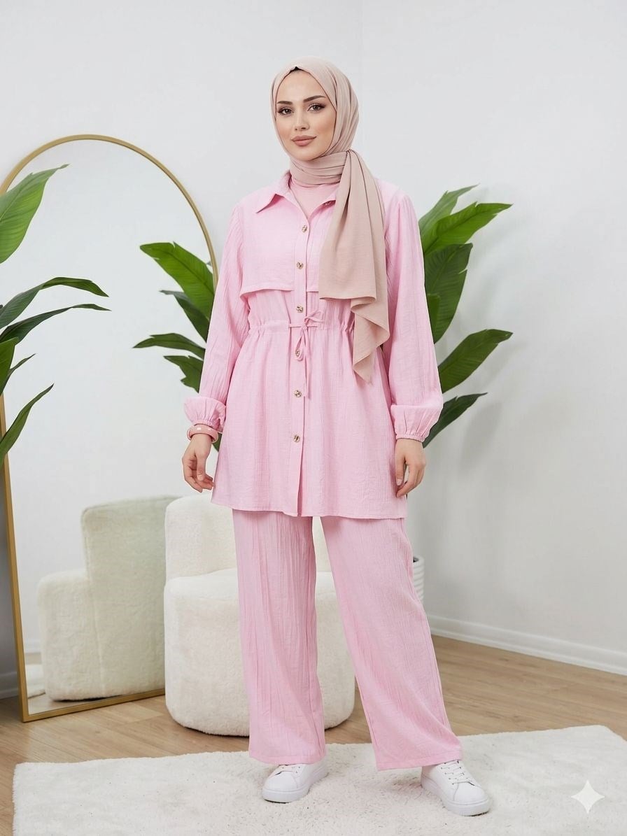 Parça Detaylı Düğmeli Pantolonlu Takım Pembe