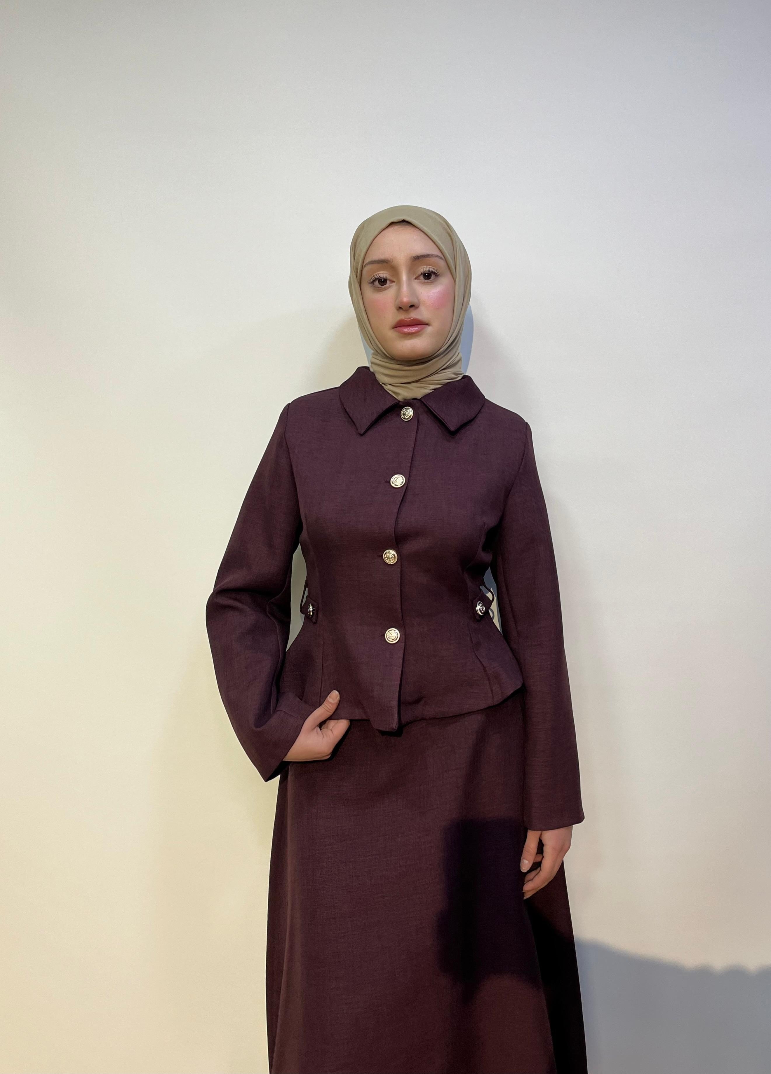 Belden Oturmalı Ceketli Takım Bordo