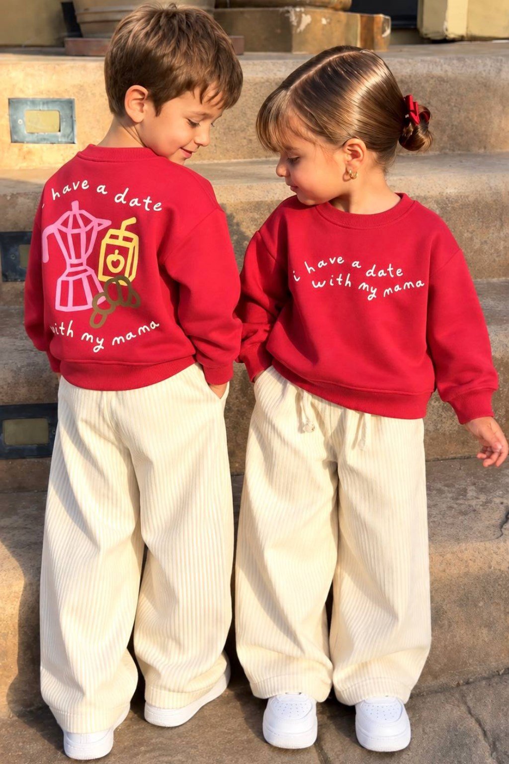 Çocuk Baskılı Sweatshirt ve Denim Pantolon Takım