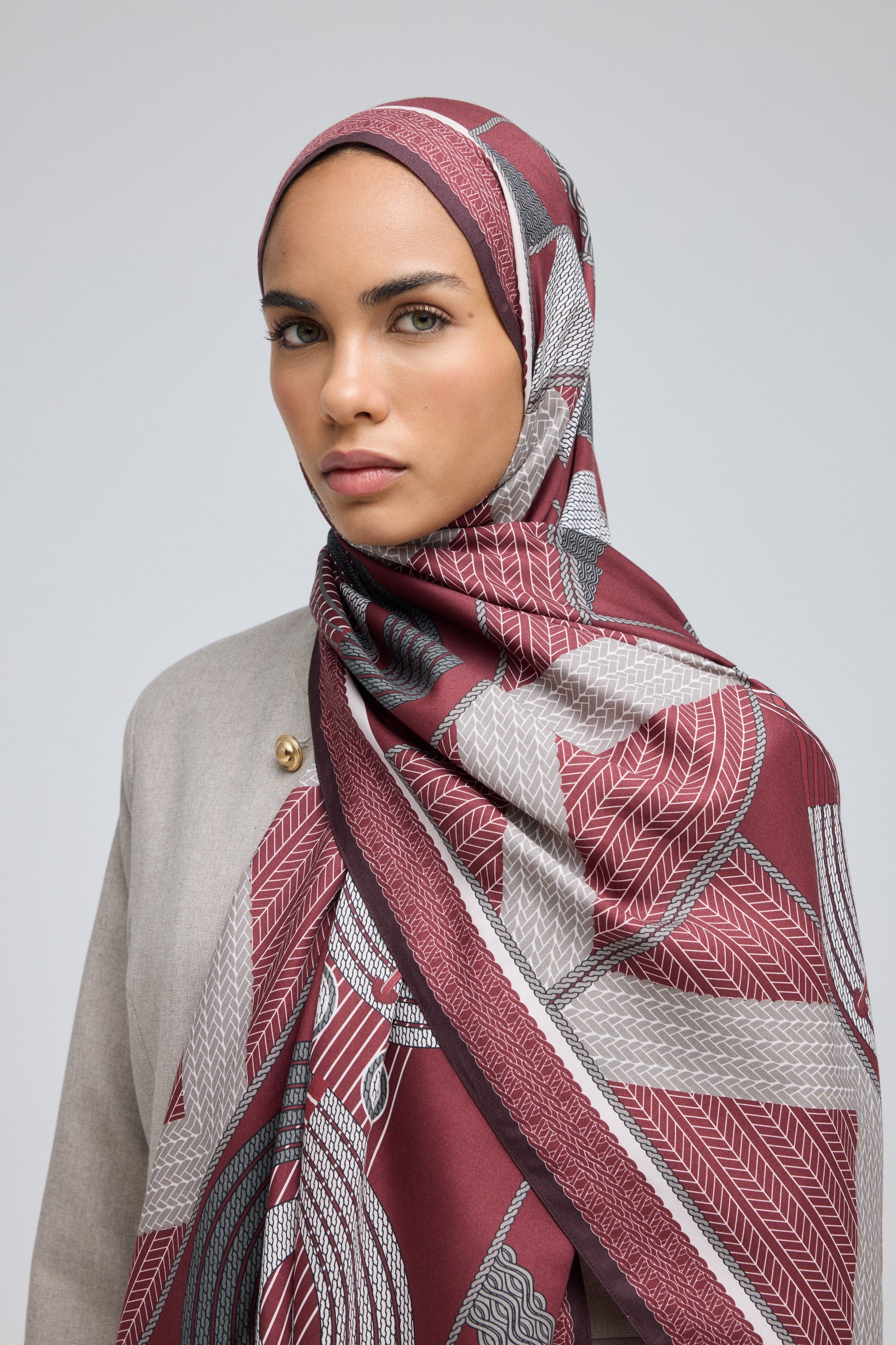 Burgundy  Chaines