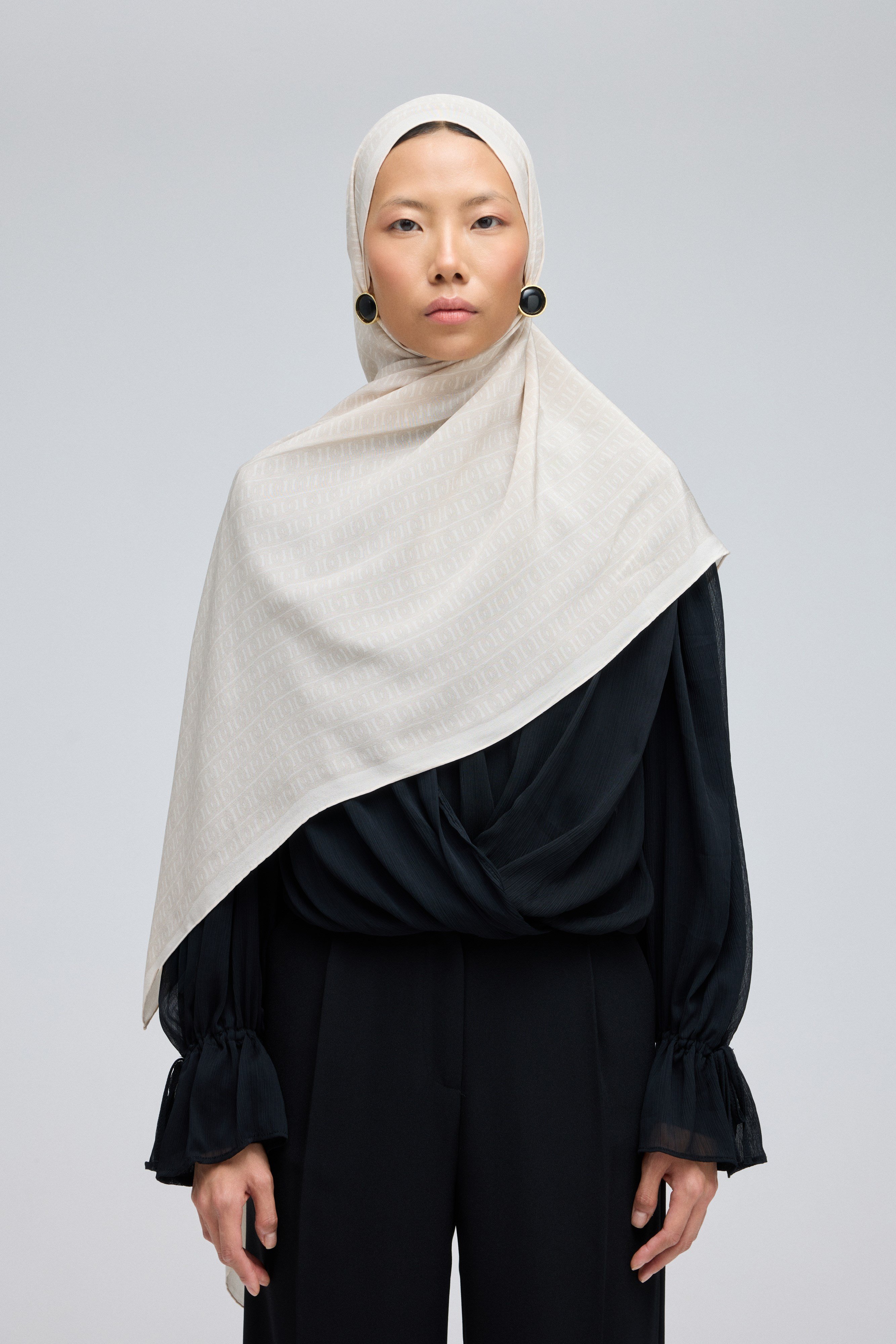 Ivory Magi