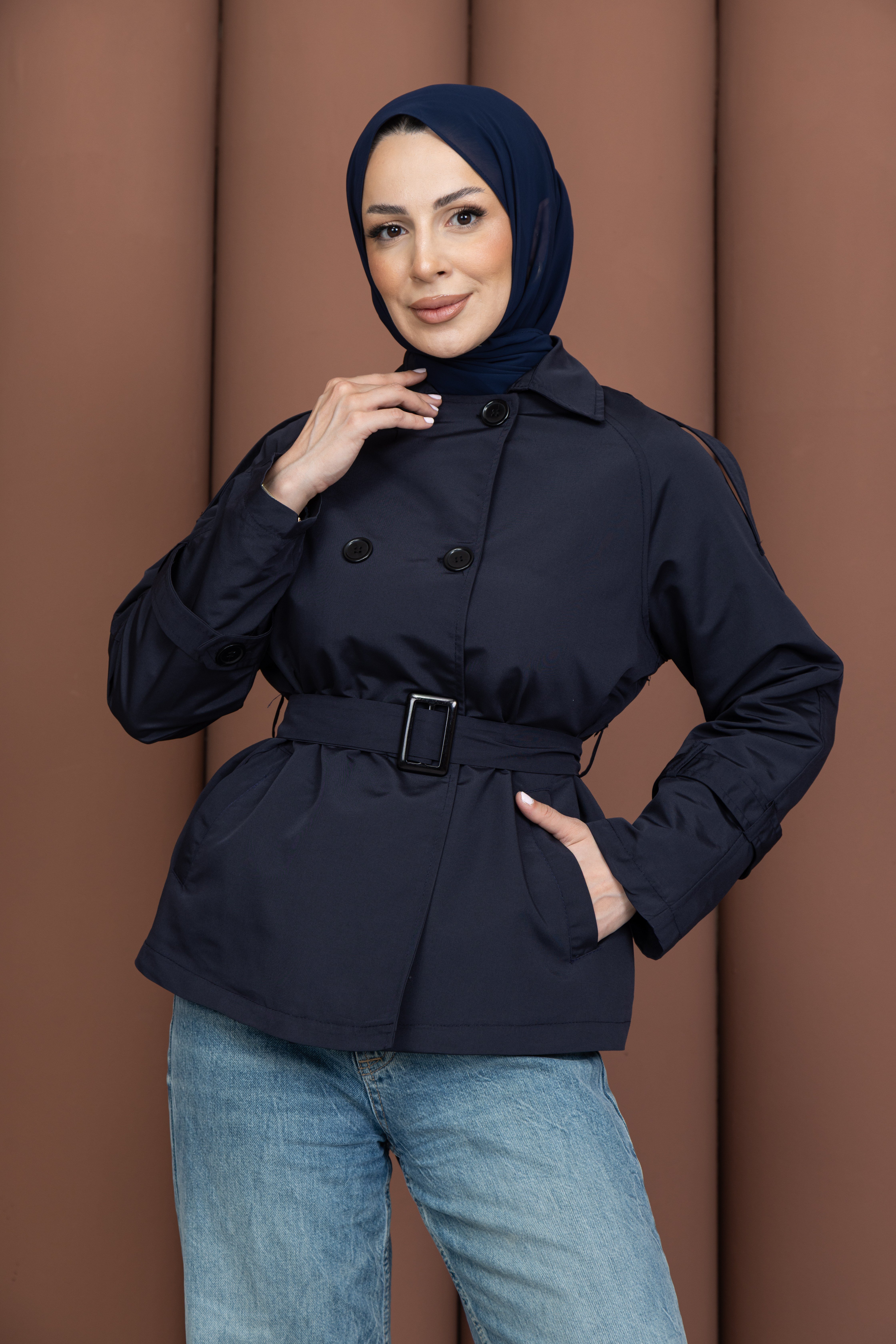  Kısa Kemerli Şık Trençkot Lacivert