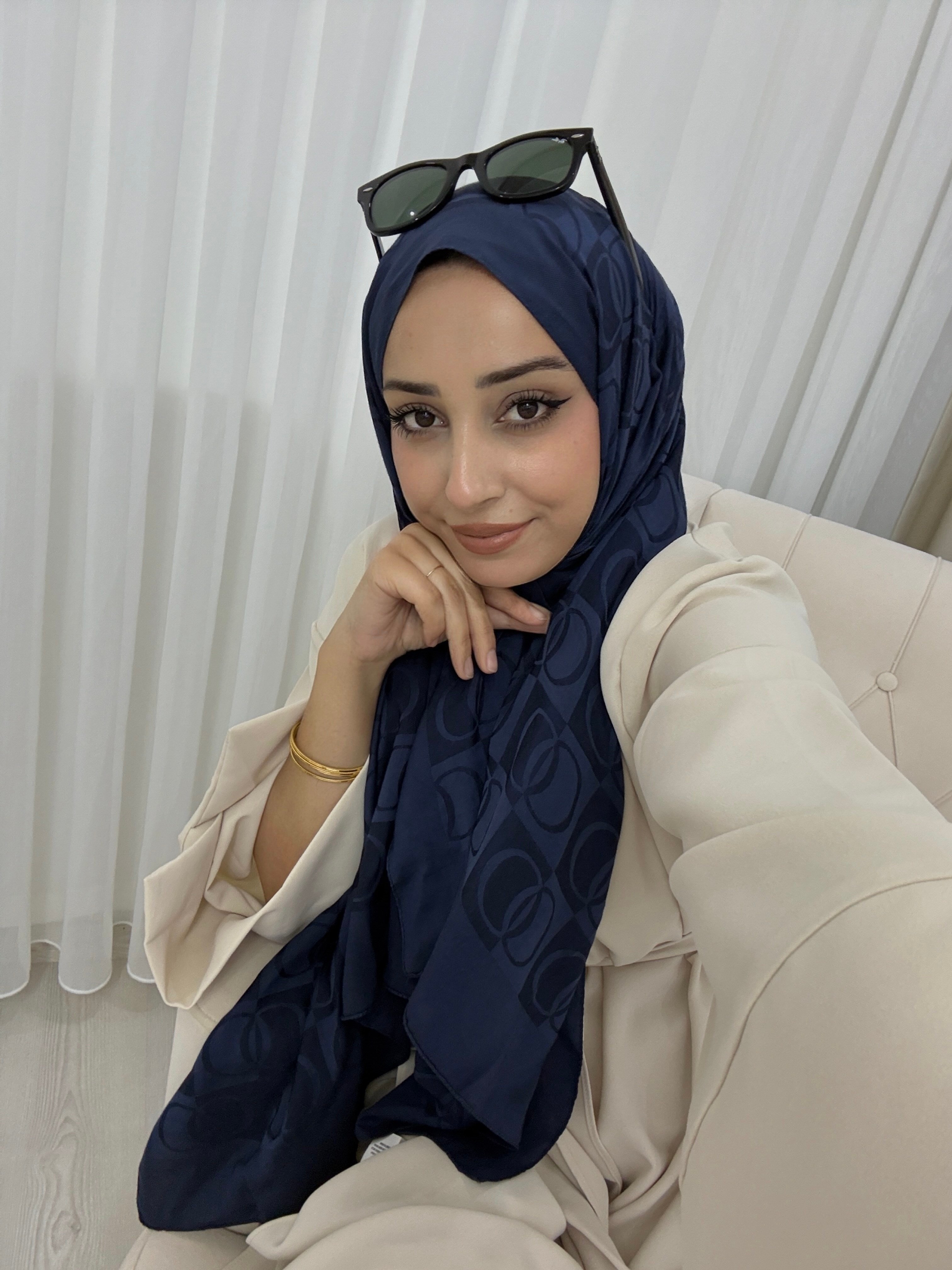 Naia Muadil Şal Lacivert ( etiketli ) 