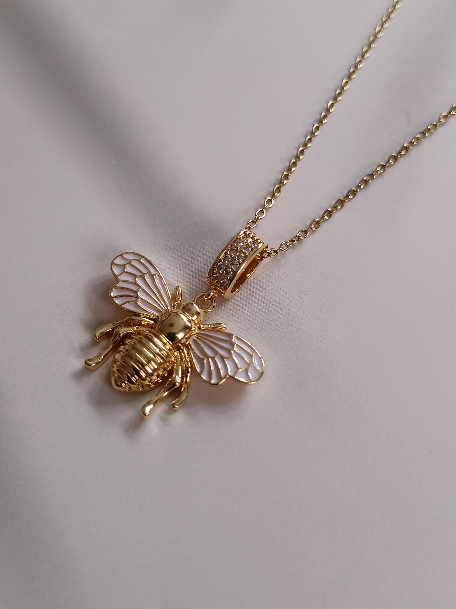 Arı Gold Kolye