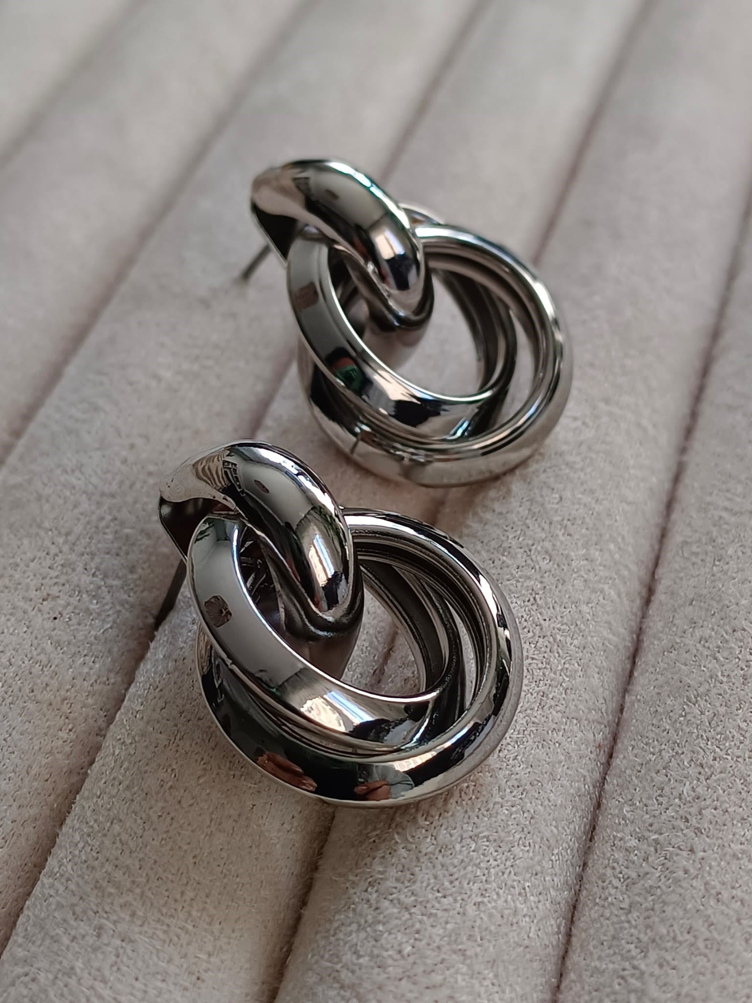 Silver Küpe