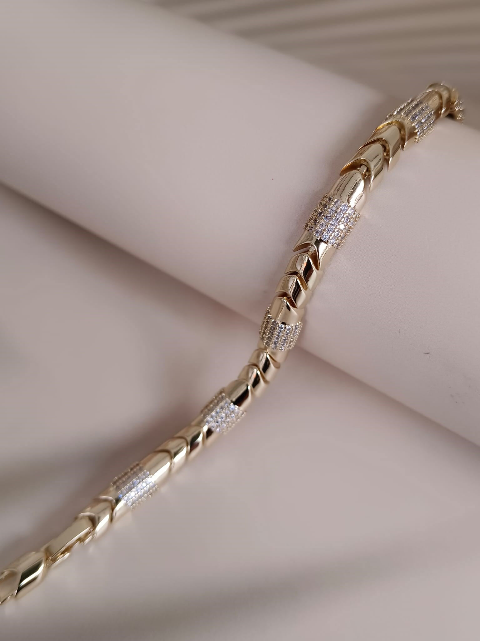 Vip 14K Gold Bileklik