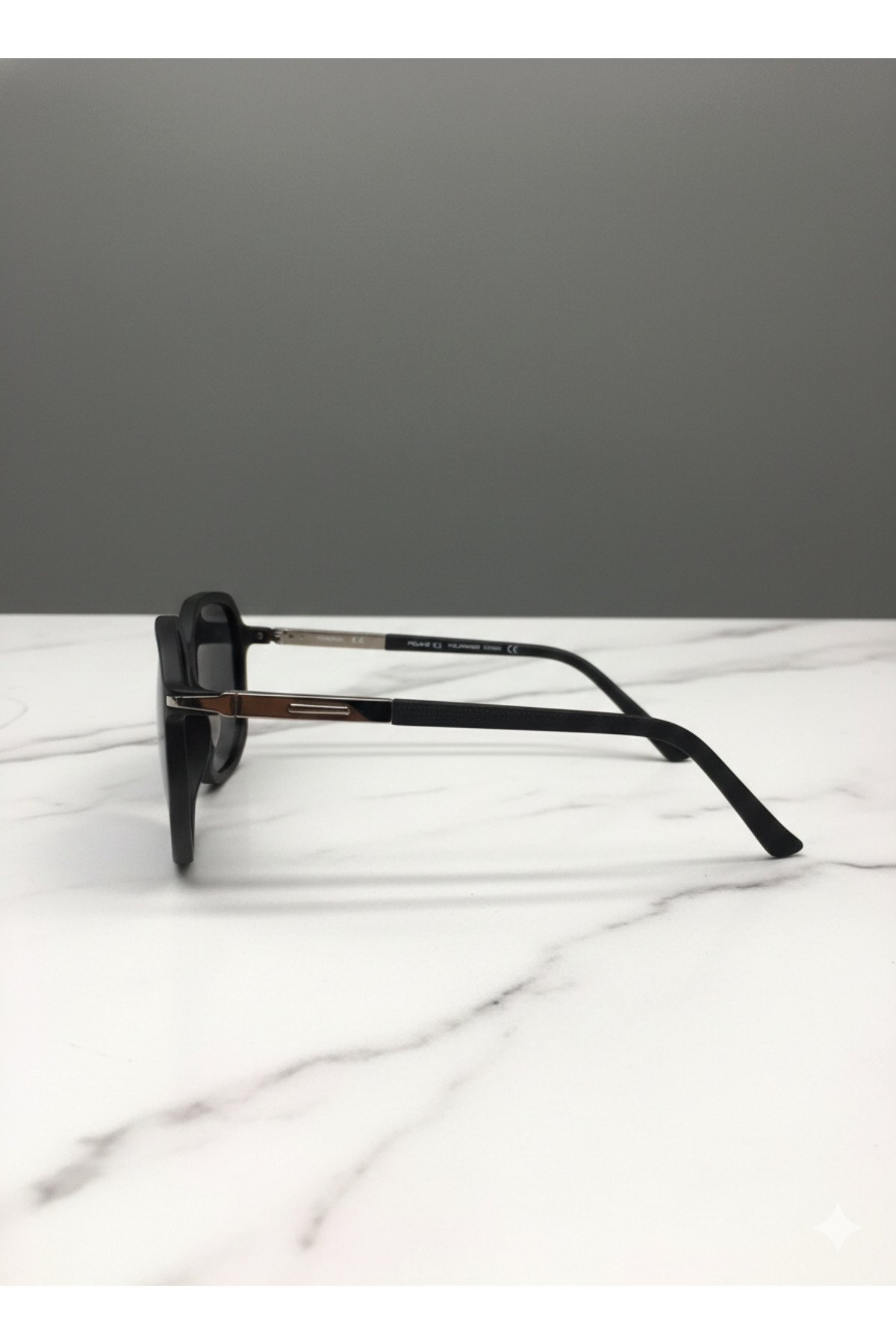 235 C192M 50 Unisex Güneş Gözlüğü
