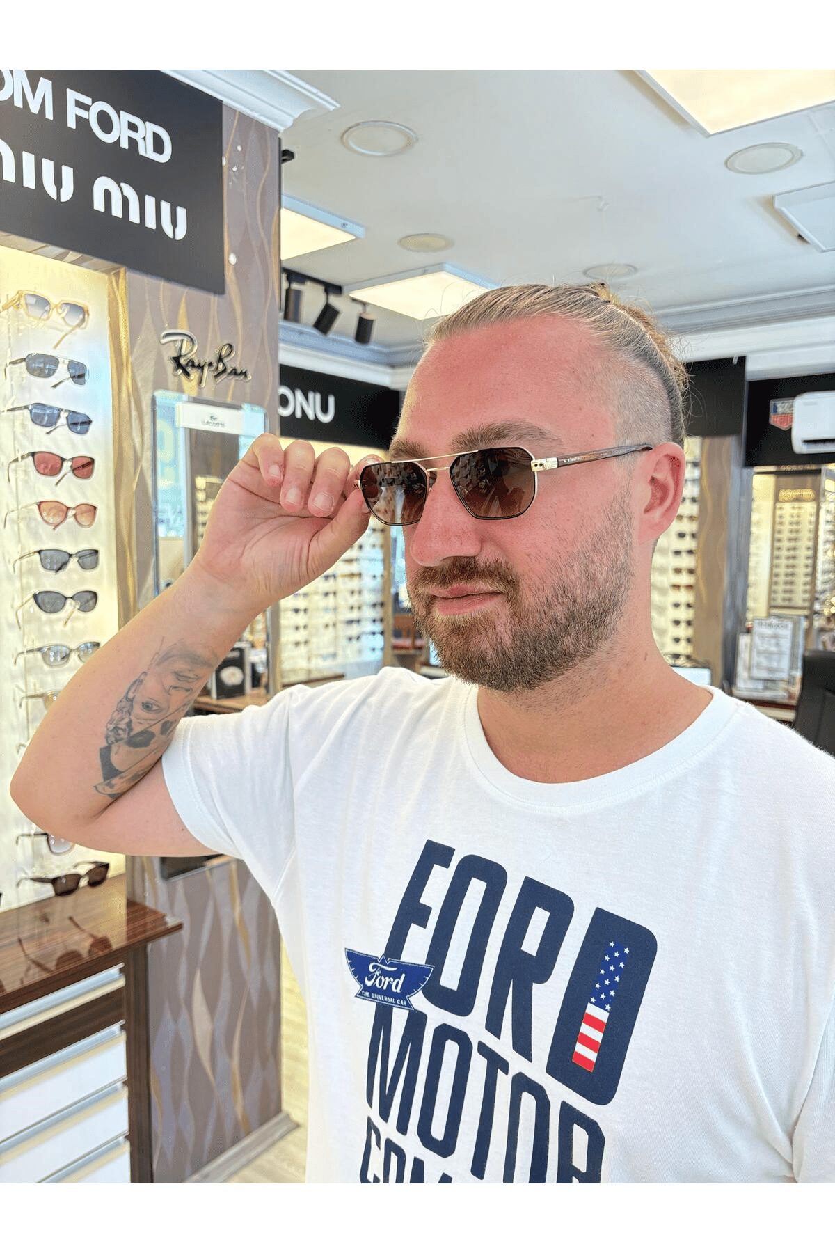 287 C6 54 Erkek Güneş Gözlüğü