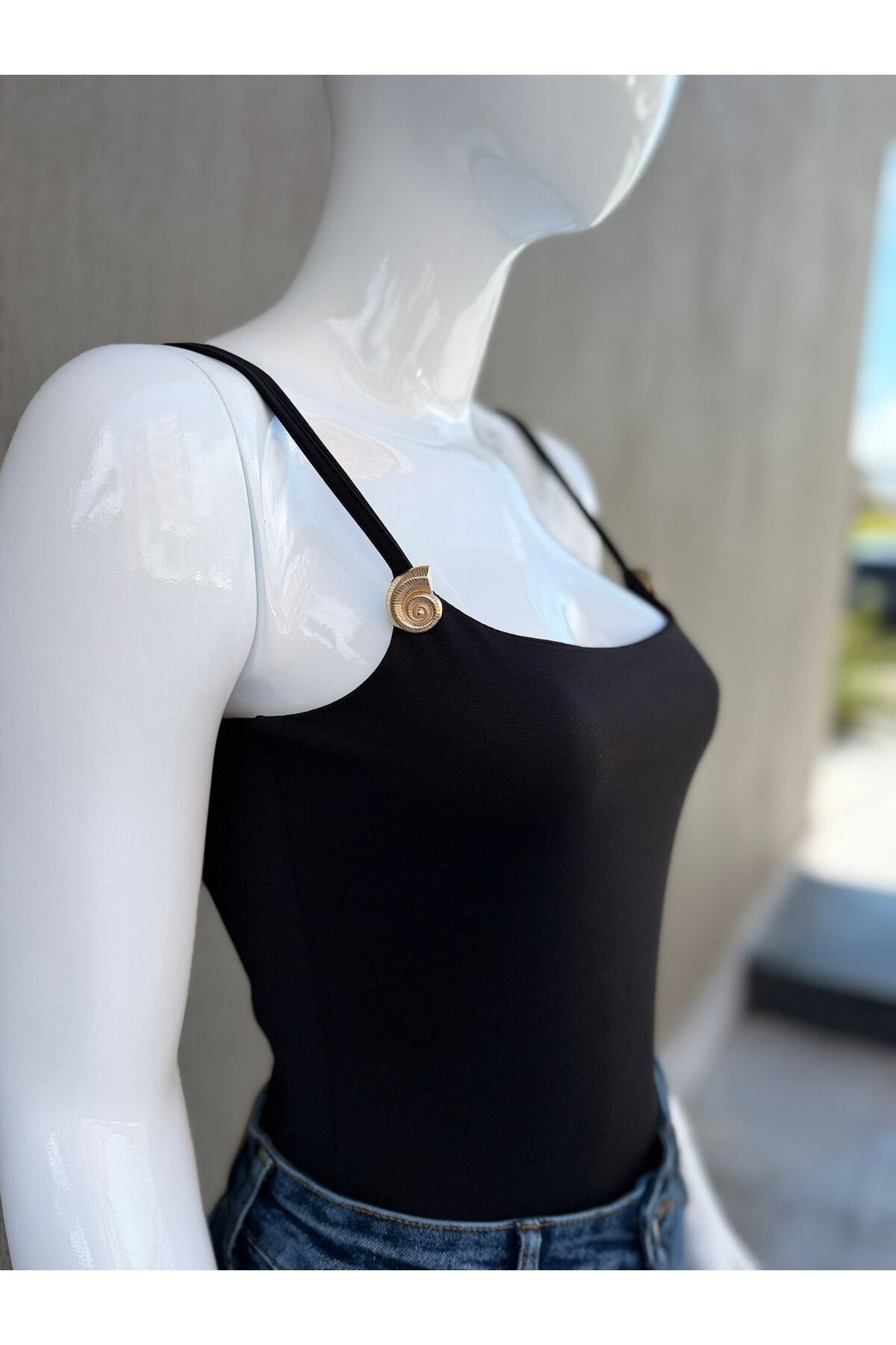 kadin-askili-slim-fit-bodysuit-metal-d-dce13e.jpg