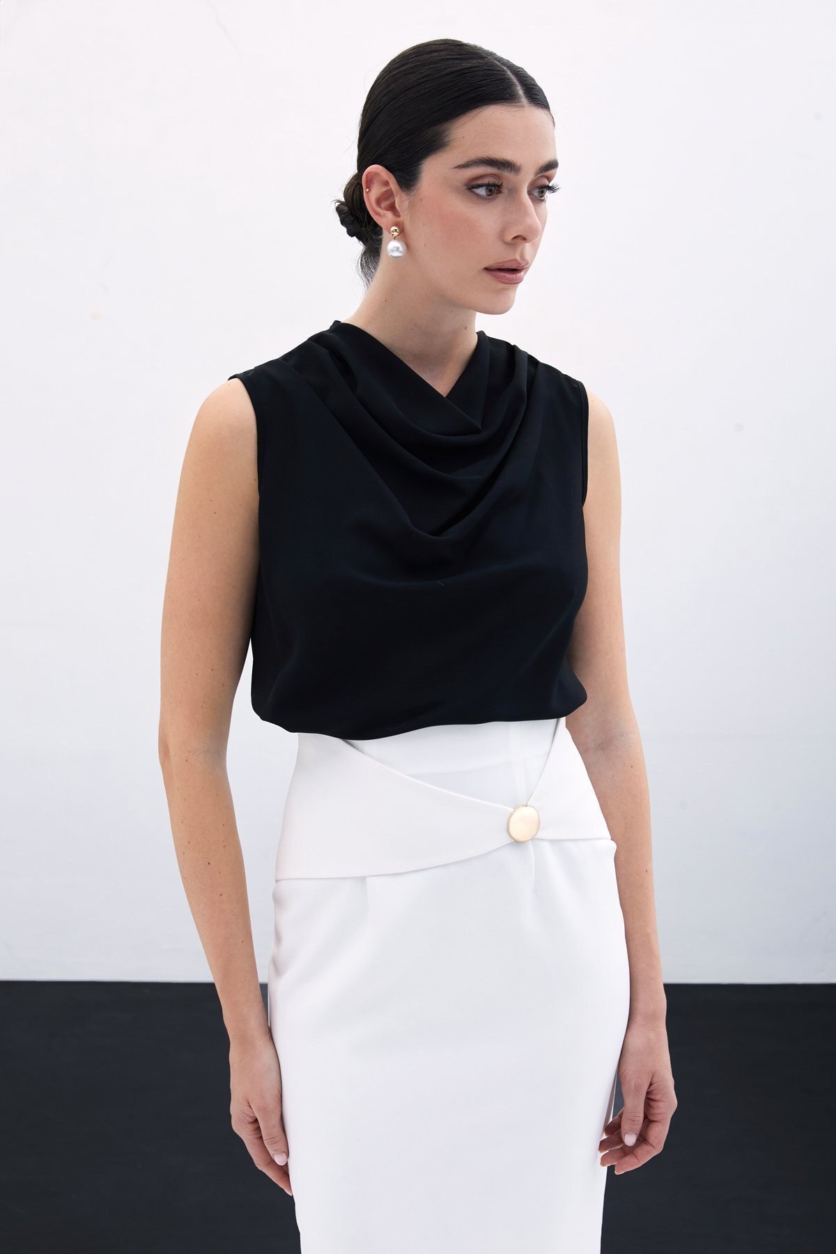 kadin-degaje-yakali-sifon-bluz-4b420d.jpg