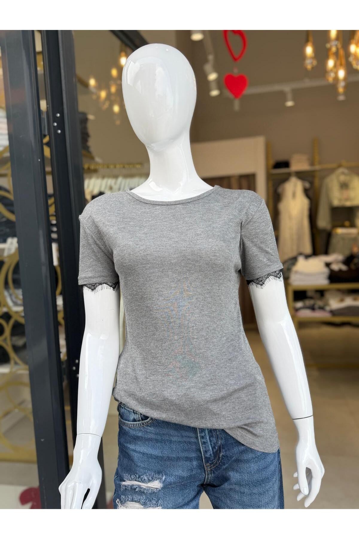 kolu-dantel-detayli-basic-t-shirt-kisa-6b63d5.jpg