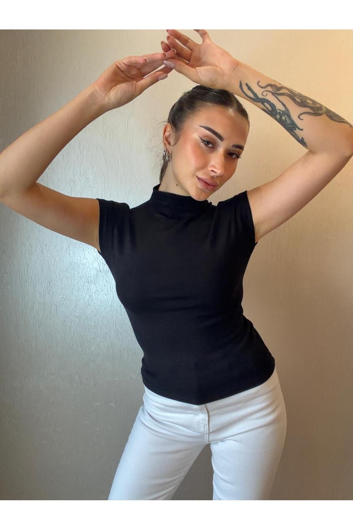 Premium Dik Yaka Bluz
