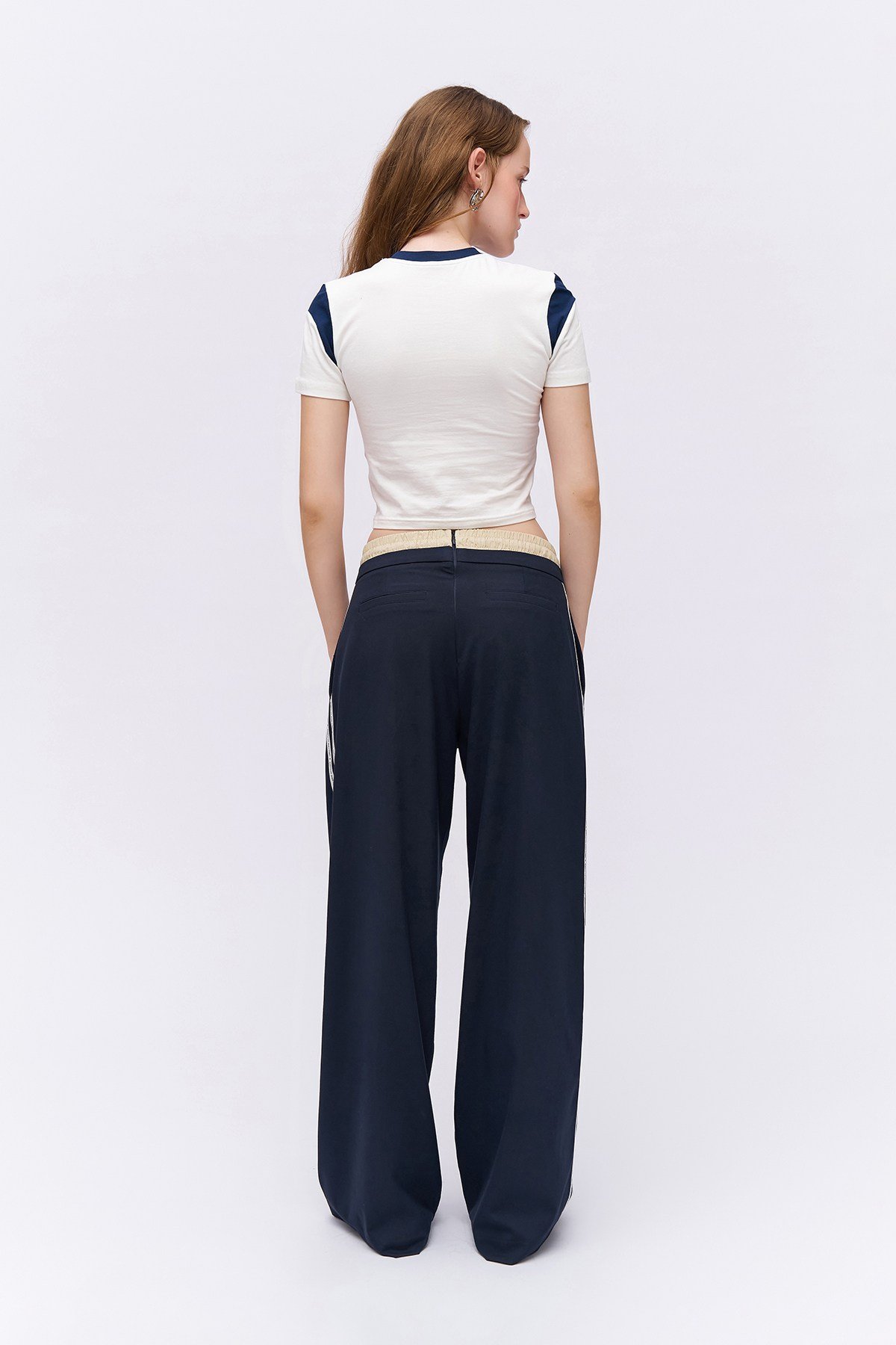 serit-yazi-detayli-boxer-bel-pantolon-c55e08.jpg
