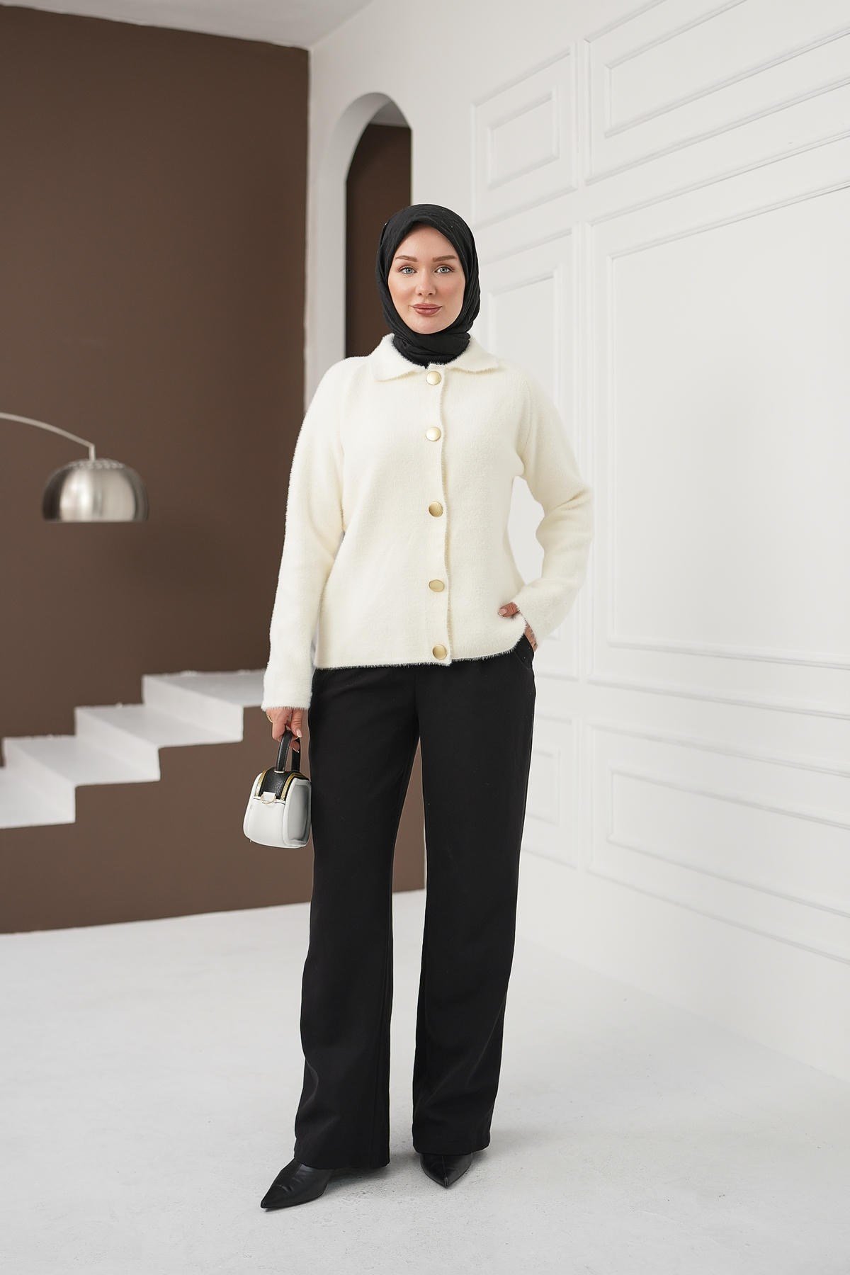 Düğmeli Yumoş Kazak - Beyaz kadın giyim ürün görseli Arzestore