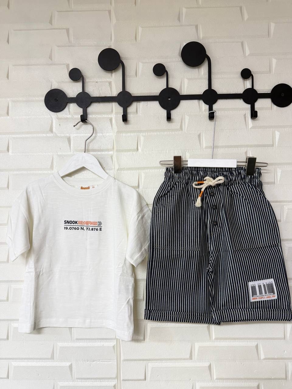 Erkek Çocuk Çizgili Denim Bermuda & Pamuk Tshirtlü Takım