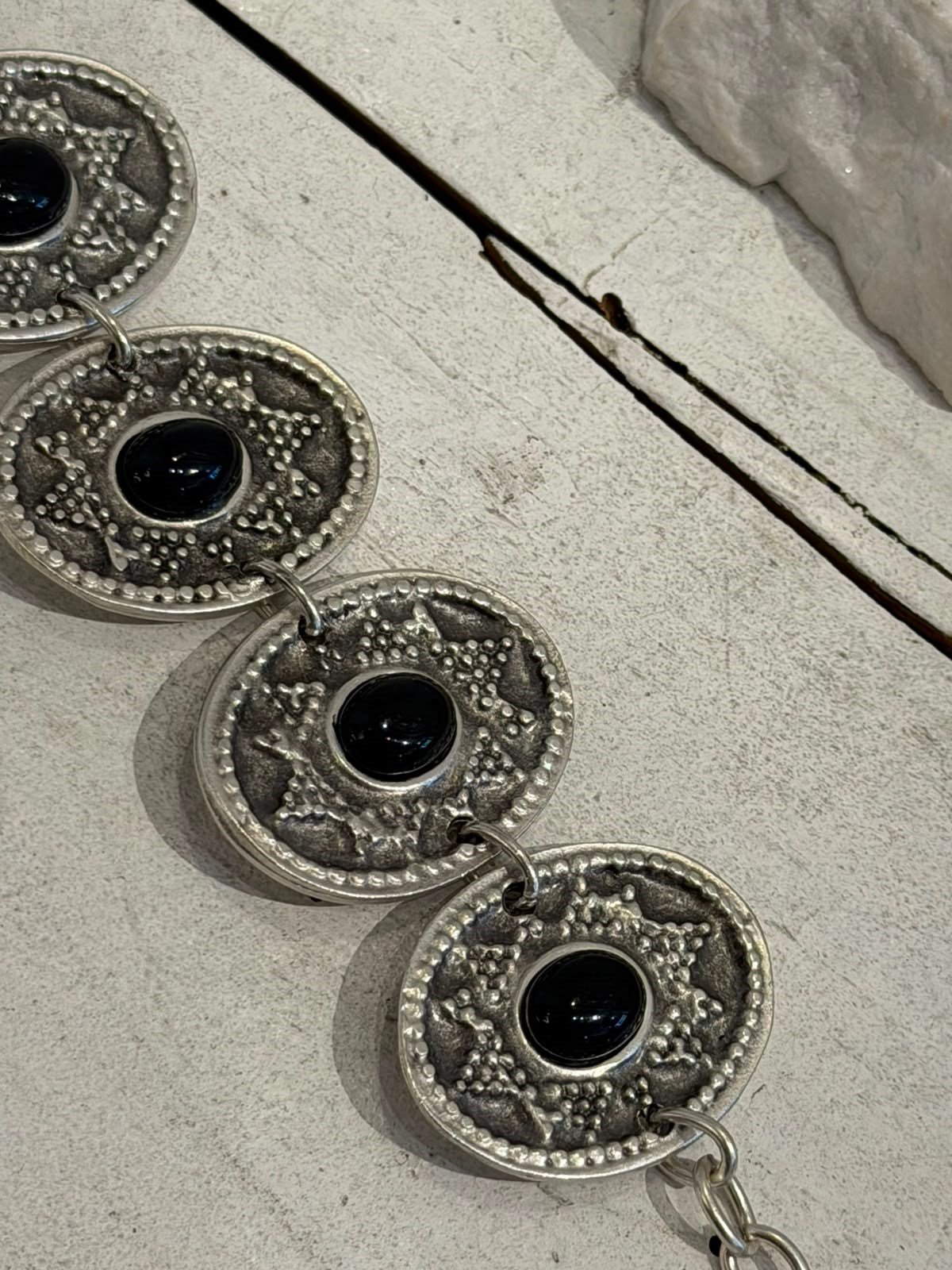 Bohem Oval Siyah Taş Bileklik