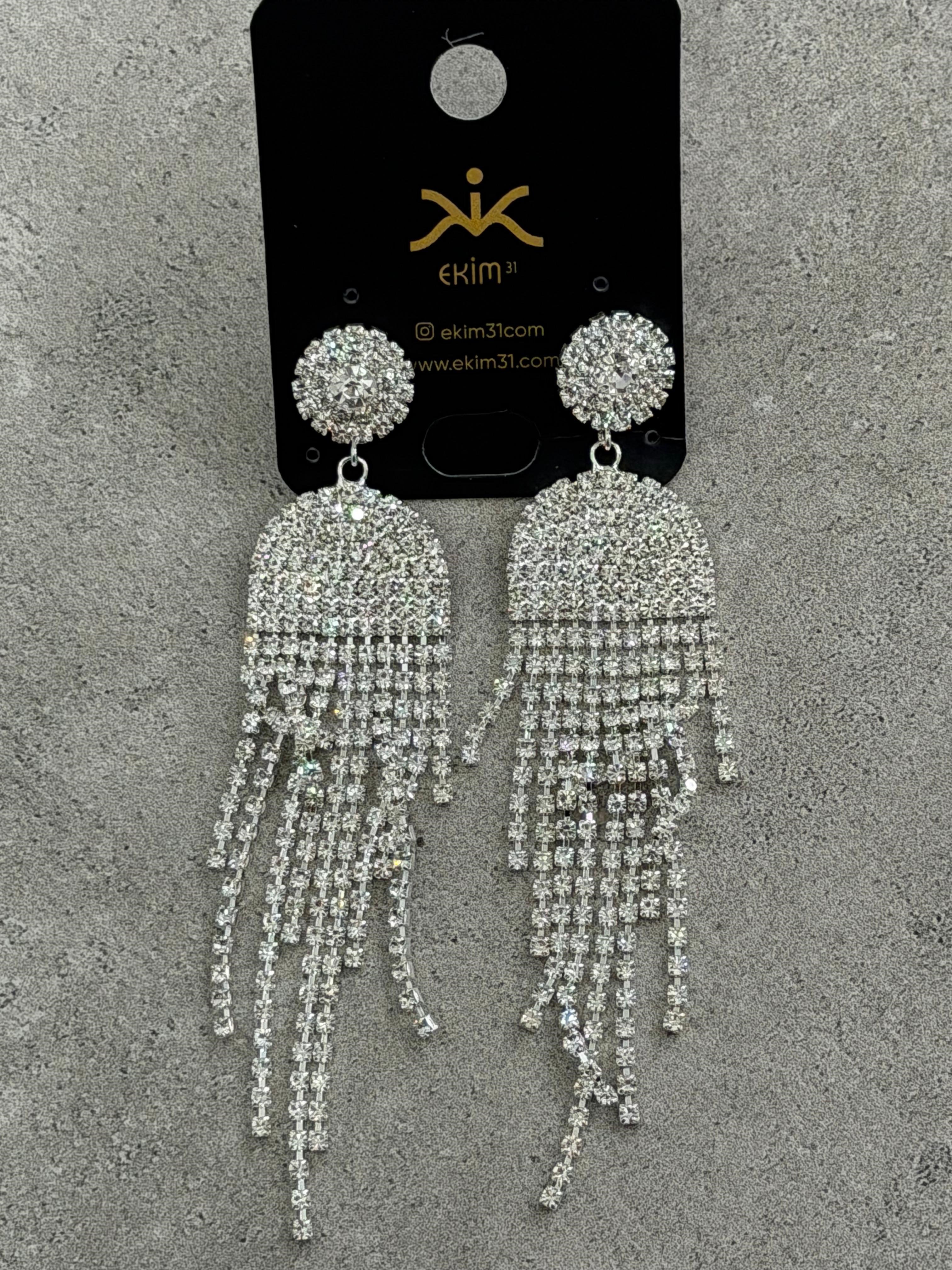 Çiçek Model Sallantılı Zircon Taş Küpe