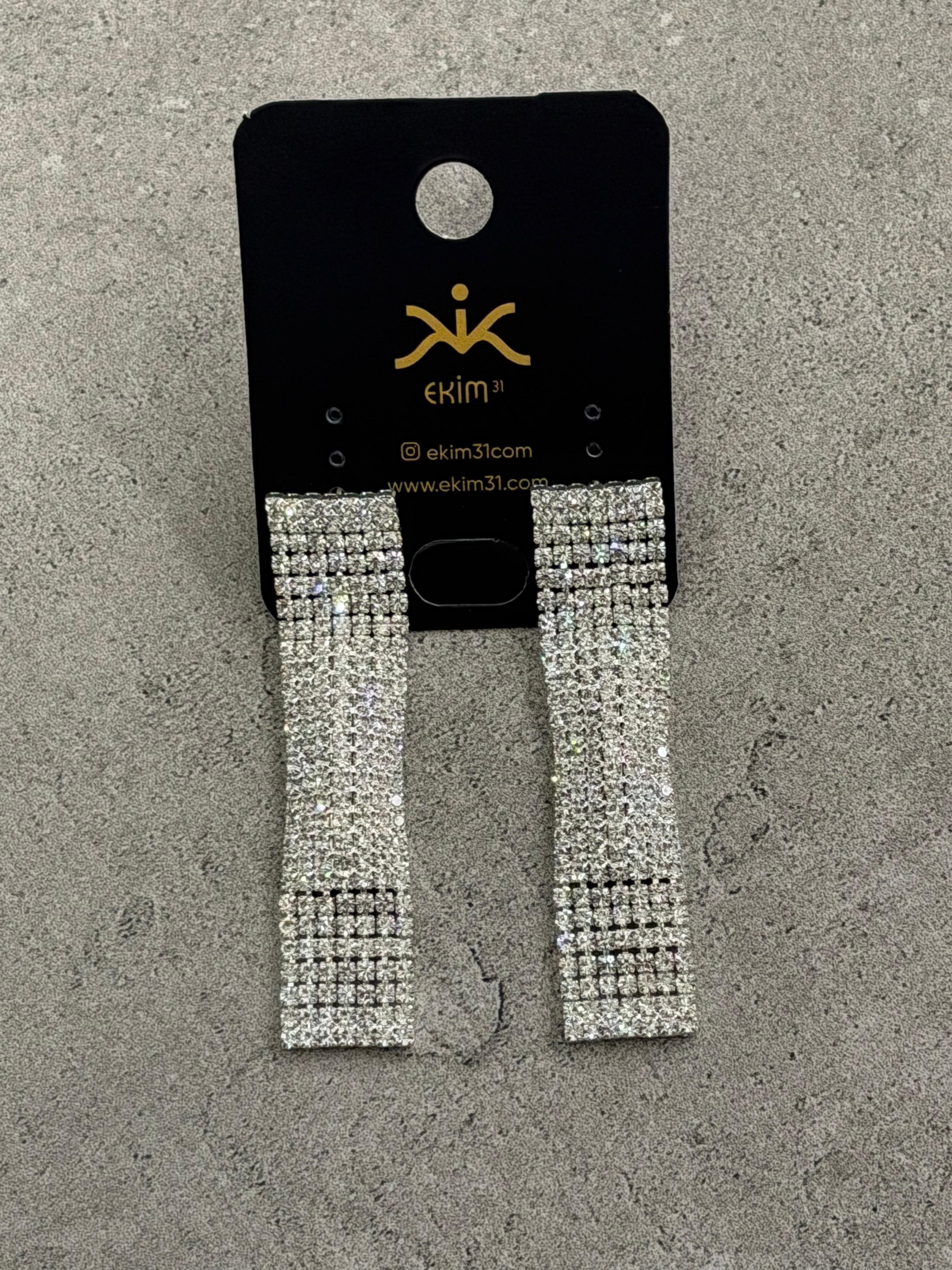 Dikdörtgen Sallantılı Zircon Taş Küpe