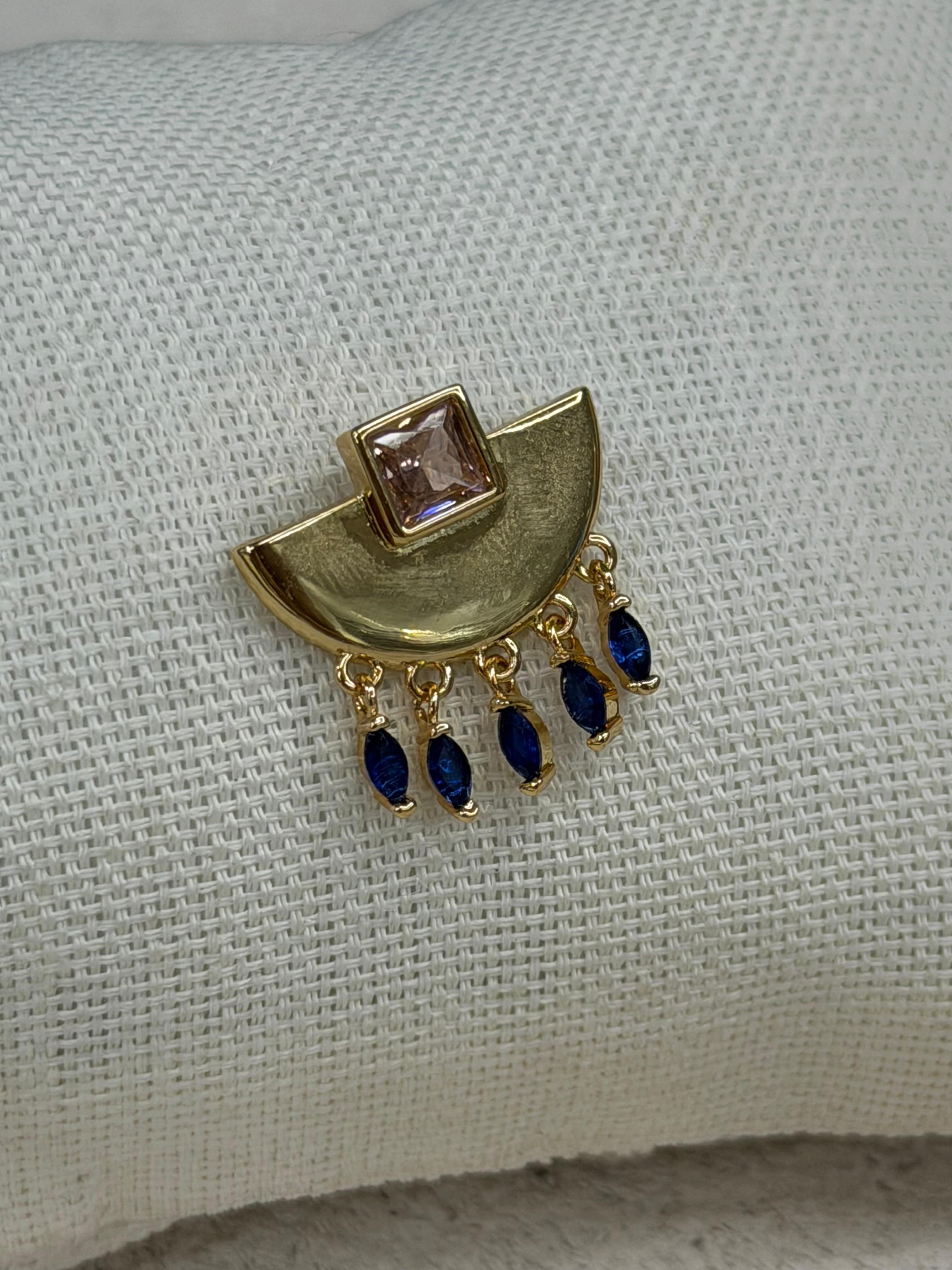 Laci Sallantılı Gold Küpe