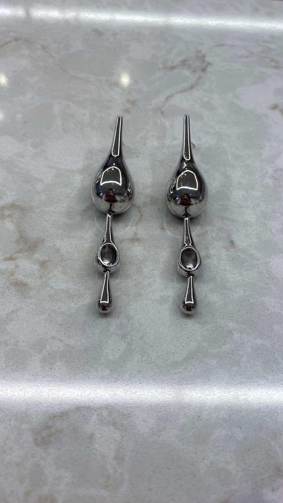 Silver Sarkık Damla Küpe