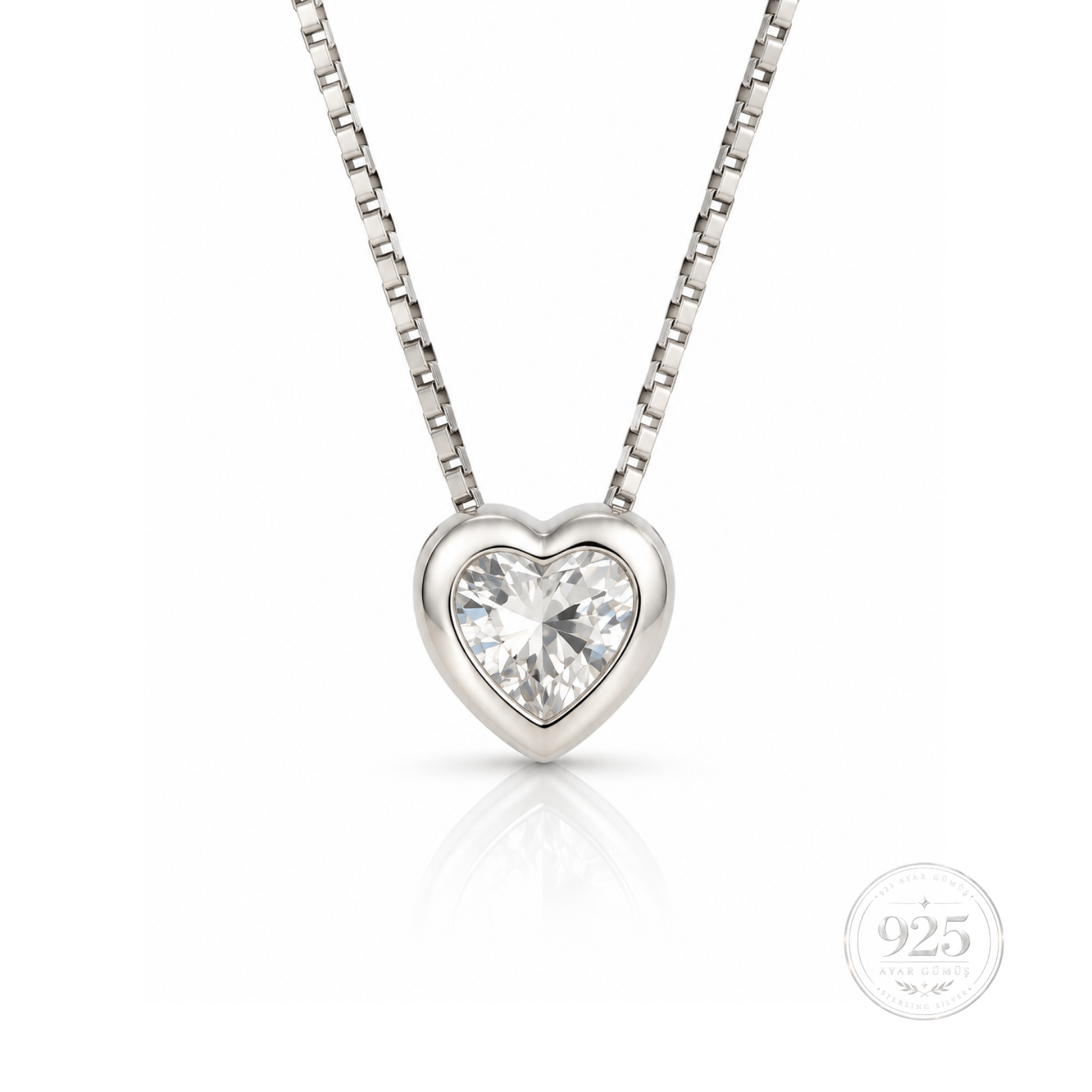 Servi 925 Ayar Gümüş Crystal Heart Tektaş Kalp Kolye