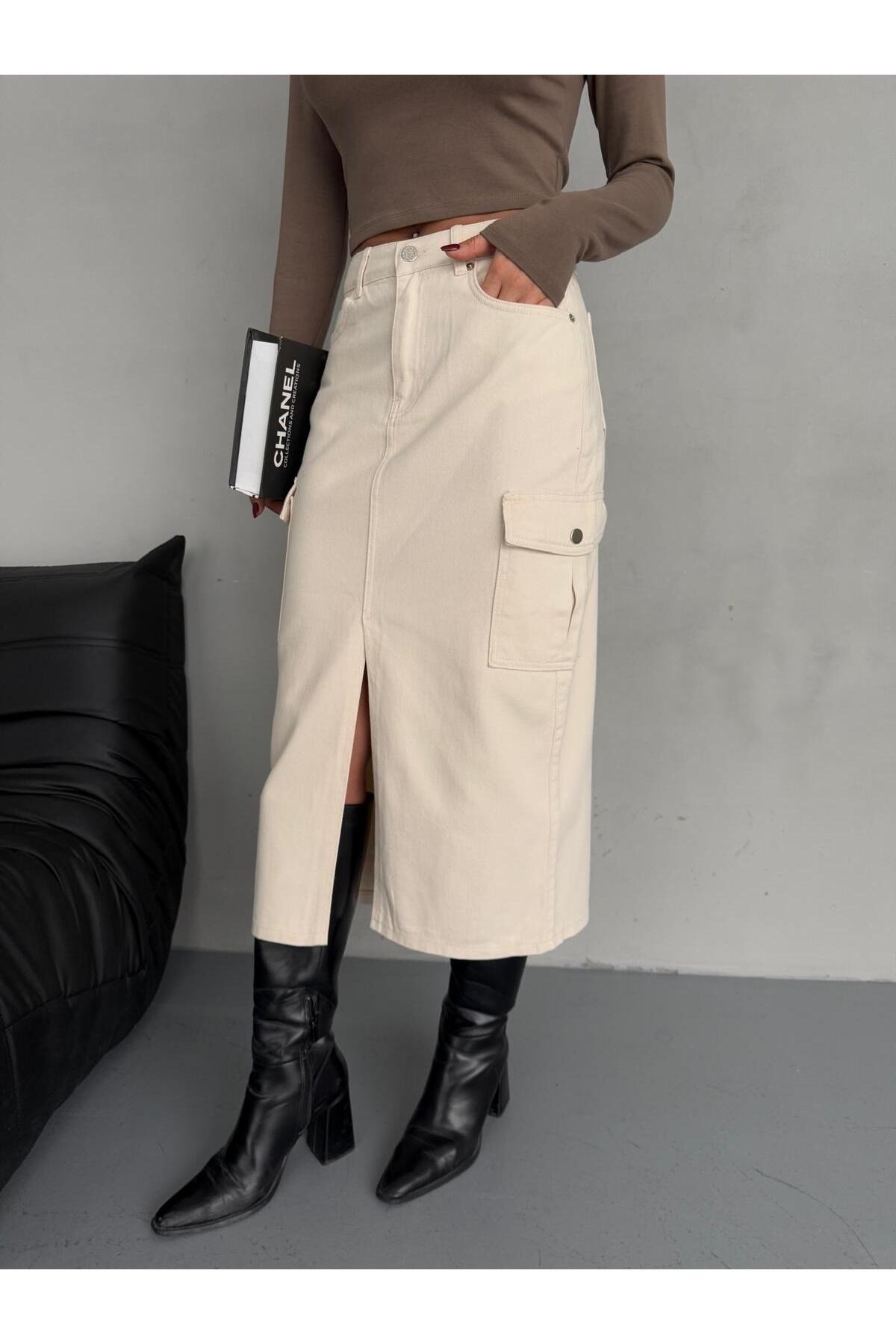 KARGO CEPLİ ÖN YIRTMAÇLI BEJ DENIM ETEK